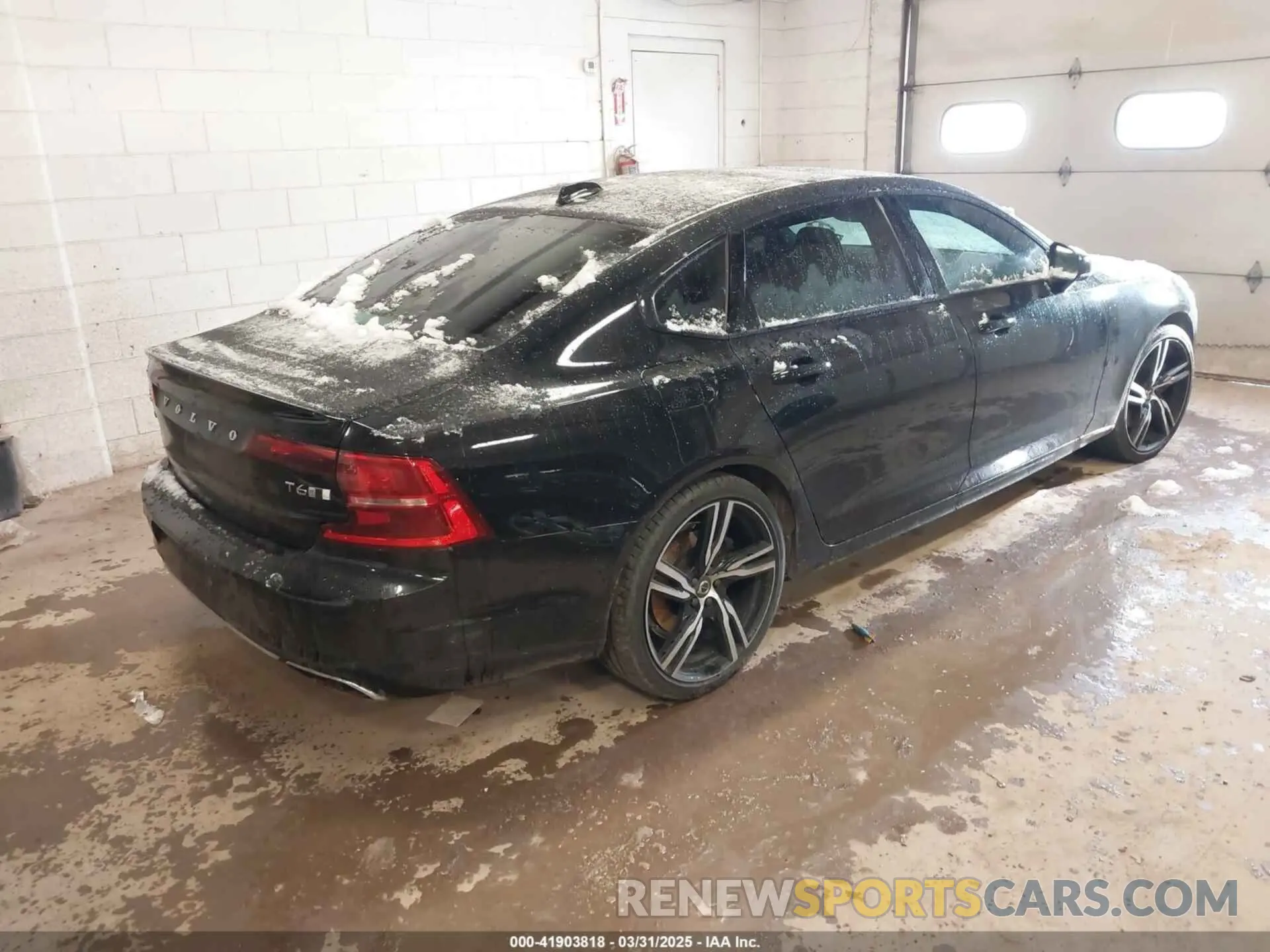 4 Фотография поврежденного автомобиля LVYA22MT3LP158769 VOLVO S90 2020