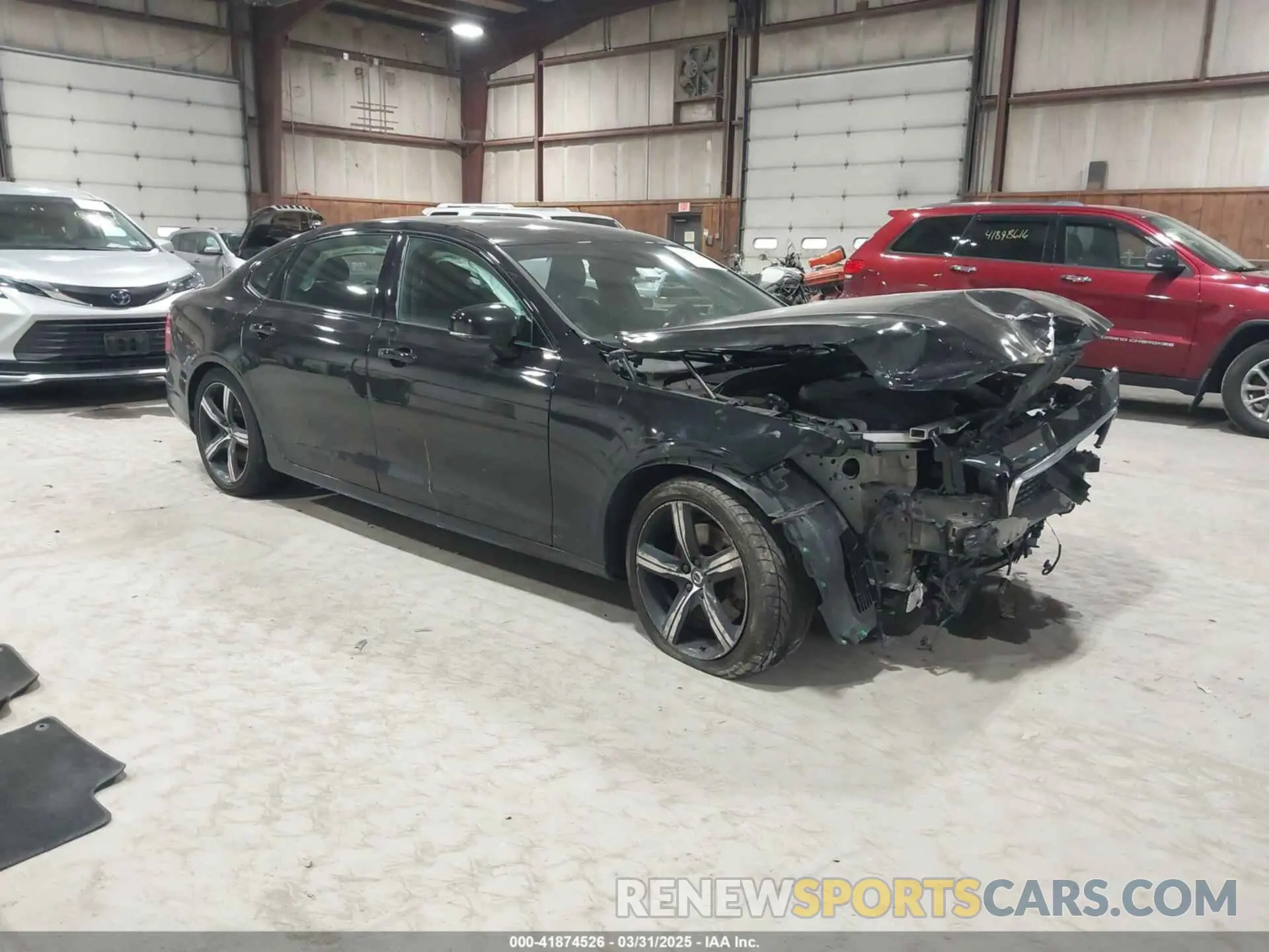 1 Фотография поврежденного автомобиля LVYA22MT5LP168557 VOLVO S90 2020