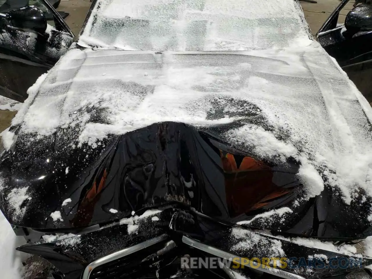 11 Photograph of a damaged car LVYA22MT9LP175852 VOLVO S90 2020