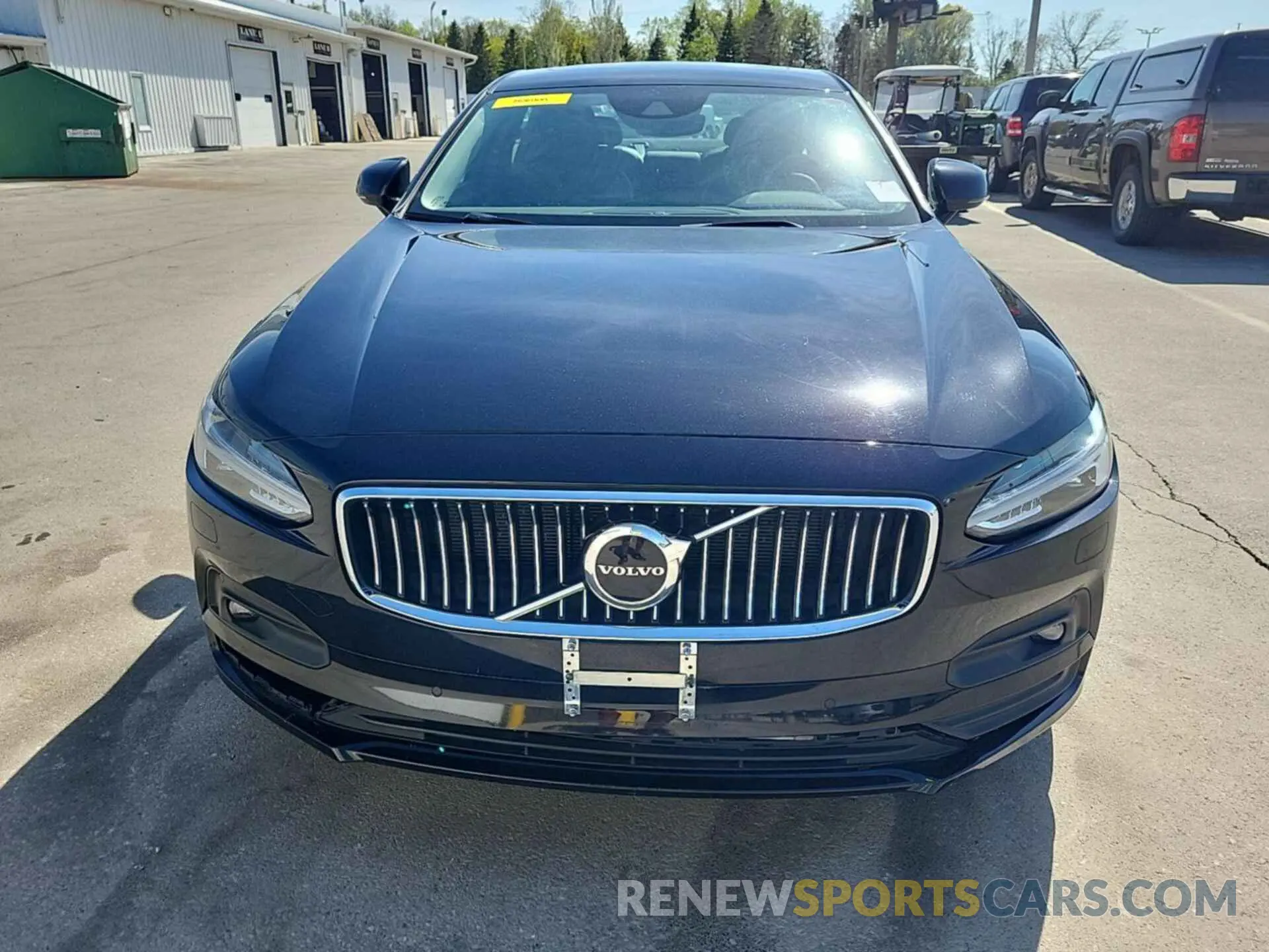 29 Фотография поврежденного автомобиля LVYA22MK9MP225254 VOLVO S90 2021
