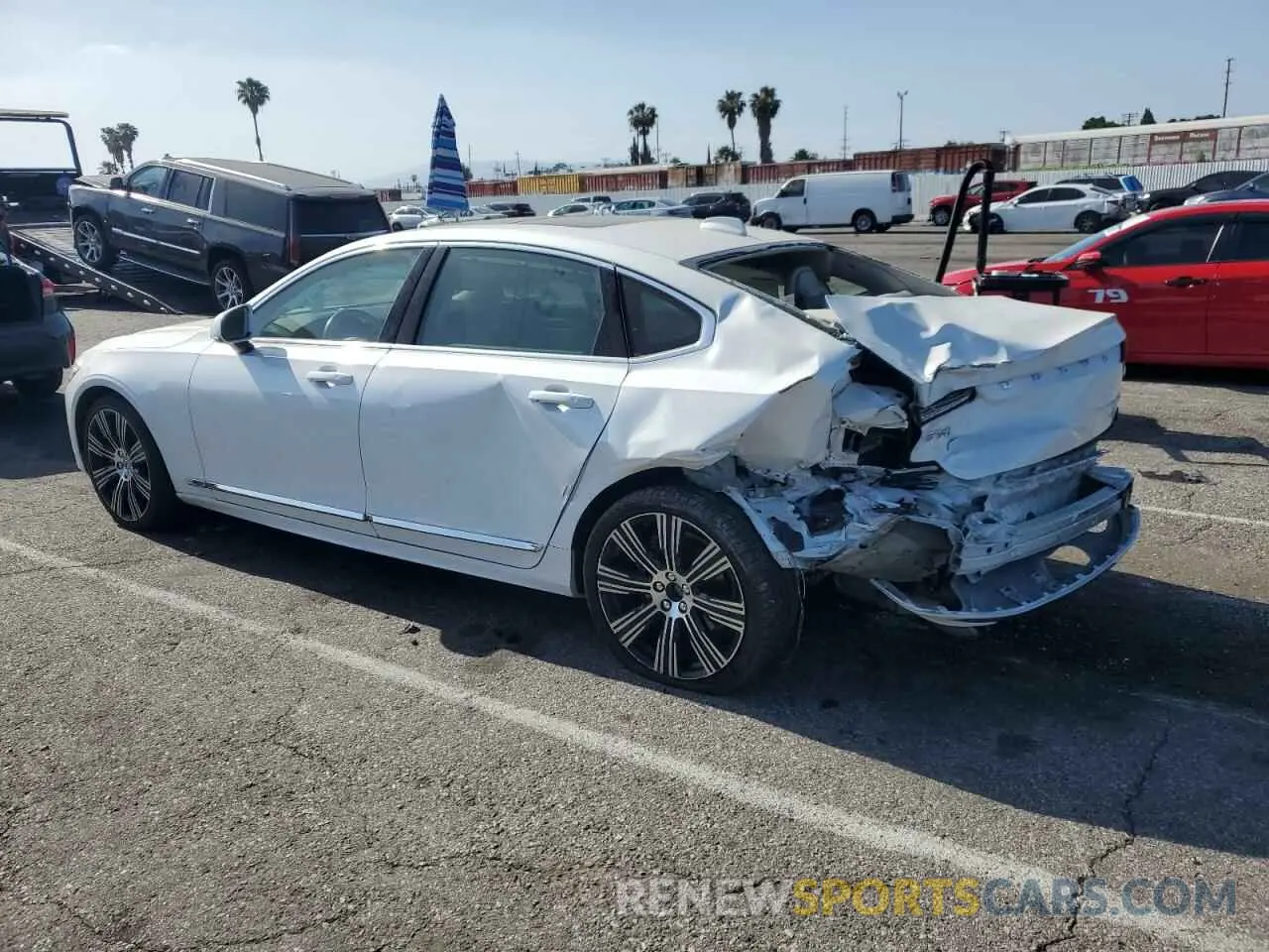 2 Photograph of a damaged car LVY062MN3PP313473 VOLVO S90 PLUS 2023