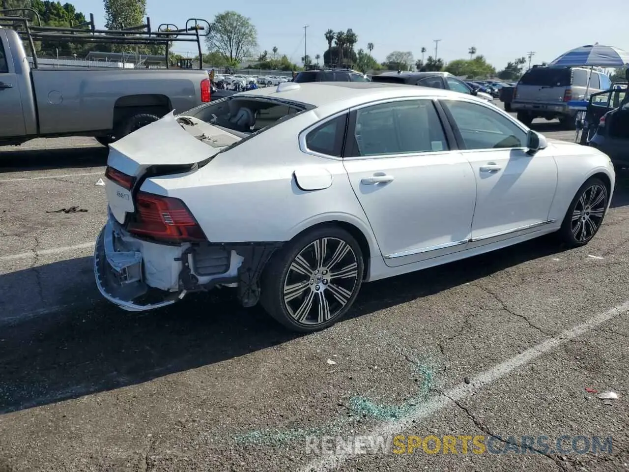 3 Photograph of a damaged car LVY062MN3PP313473 VOLVO S90 PLUS 2023