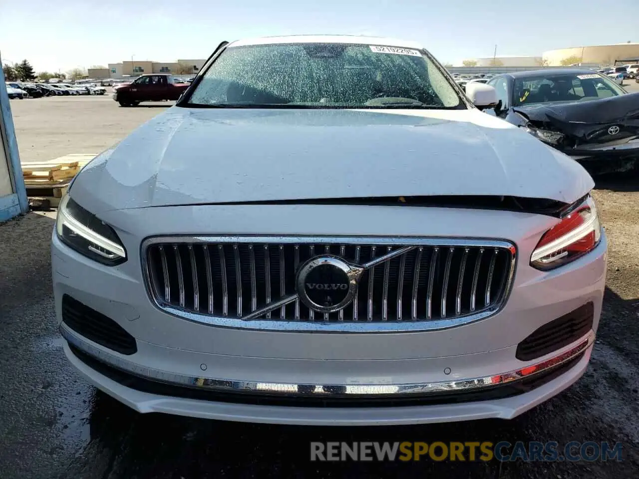 5 Photograph of a damaged car LVYH60AF3RP395163 VOLVO S90 ULTIMA 2024