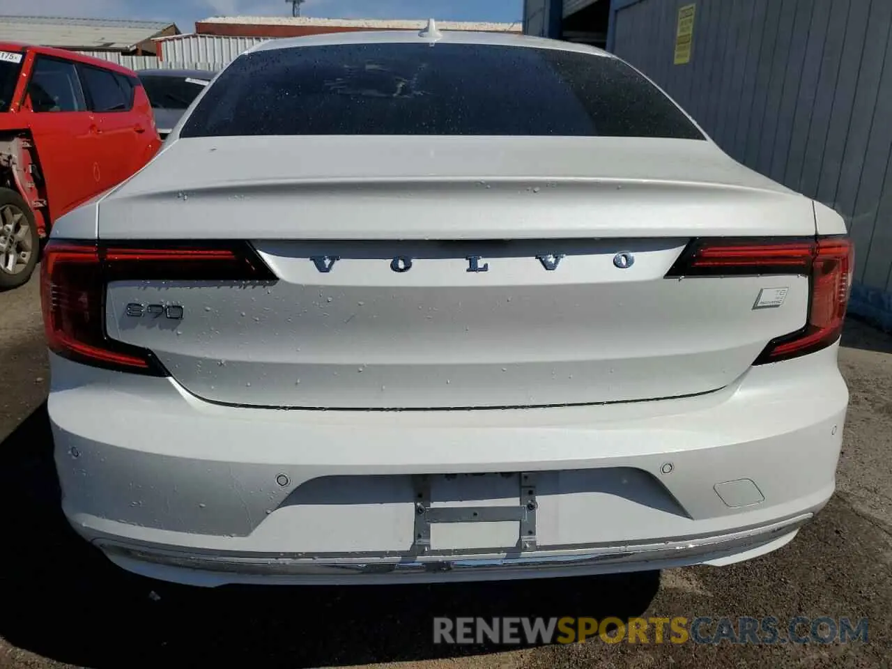 6 Photograph of a damaged car LVYH60AF3RP395163 VOLVO S90 ULTIMA 2024