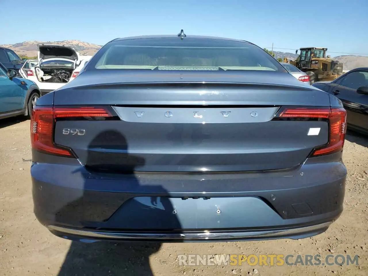 6 Photograph of a damaged car LVYH60AF7RP408092 VOLVO S90 ULTIMA 2024