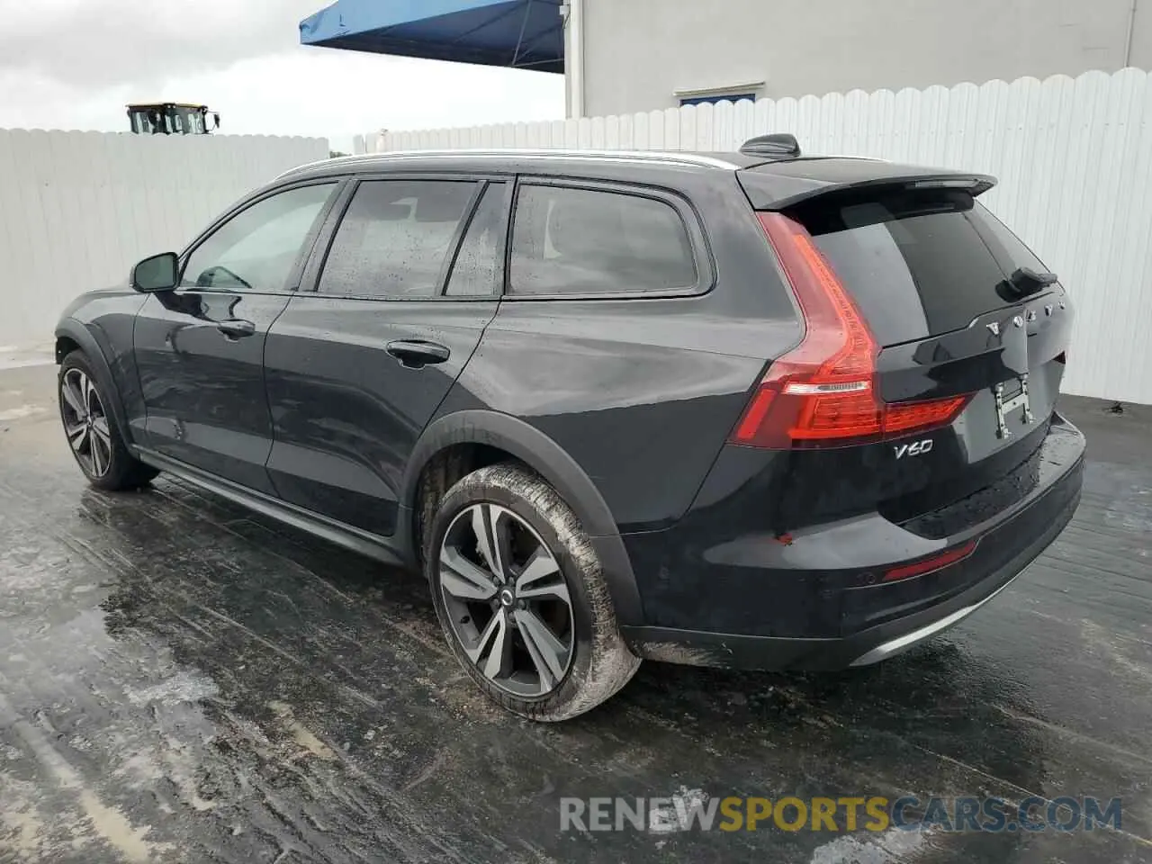 2 Photograph of a damaged car YV4L12WY5R2134732 VOLVO V60 2024