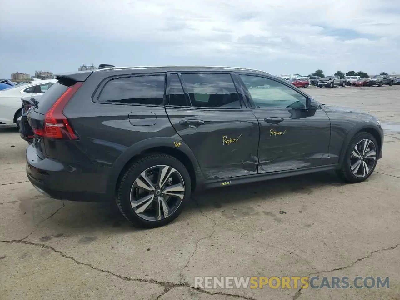 3 Photograph of a damaged car YV4L12WK3S2149179 VOLVO V60 2025