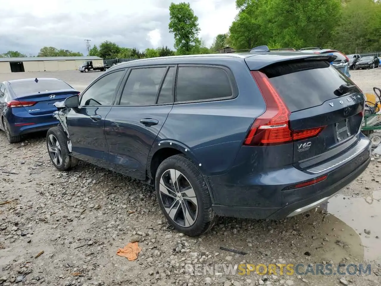 2 Photograph of a damaged car YV4L12WK7S2146849 VOLVO V60 2025