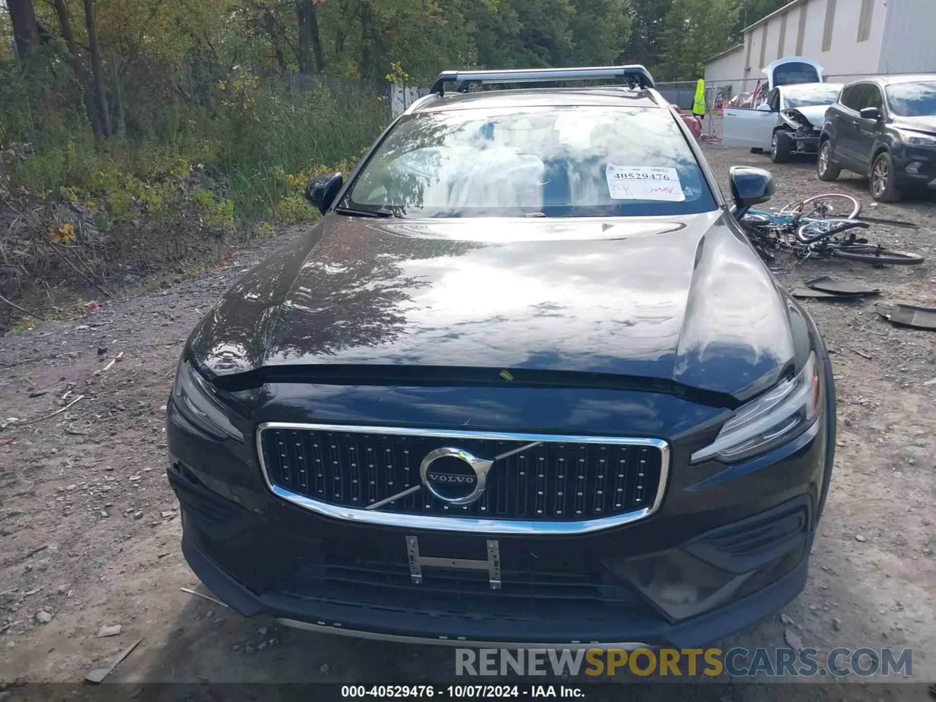 12 Photograph of a damaged car YV4102WK1L1042021 VOLVO V60 CROSS COUNTRY 2020