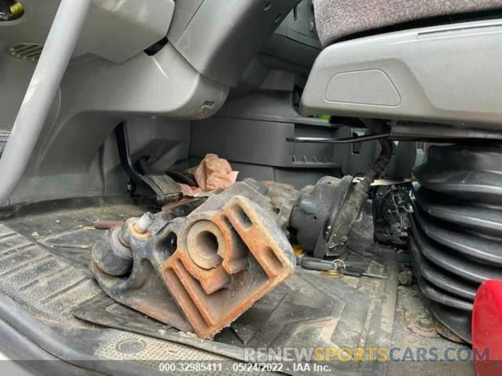 7 Фотография поврежденного автомобиля 4V4NC9EHXKN197964 VOLVO VN 2019