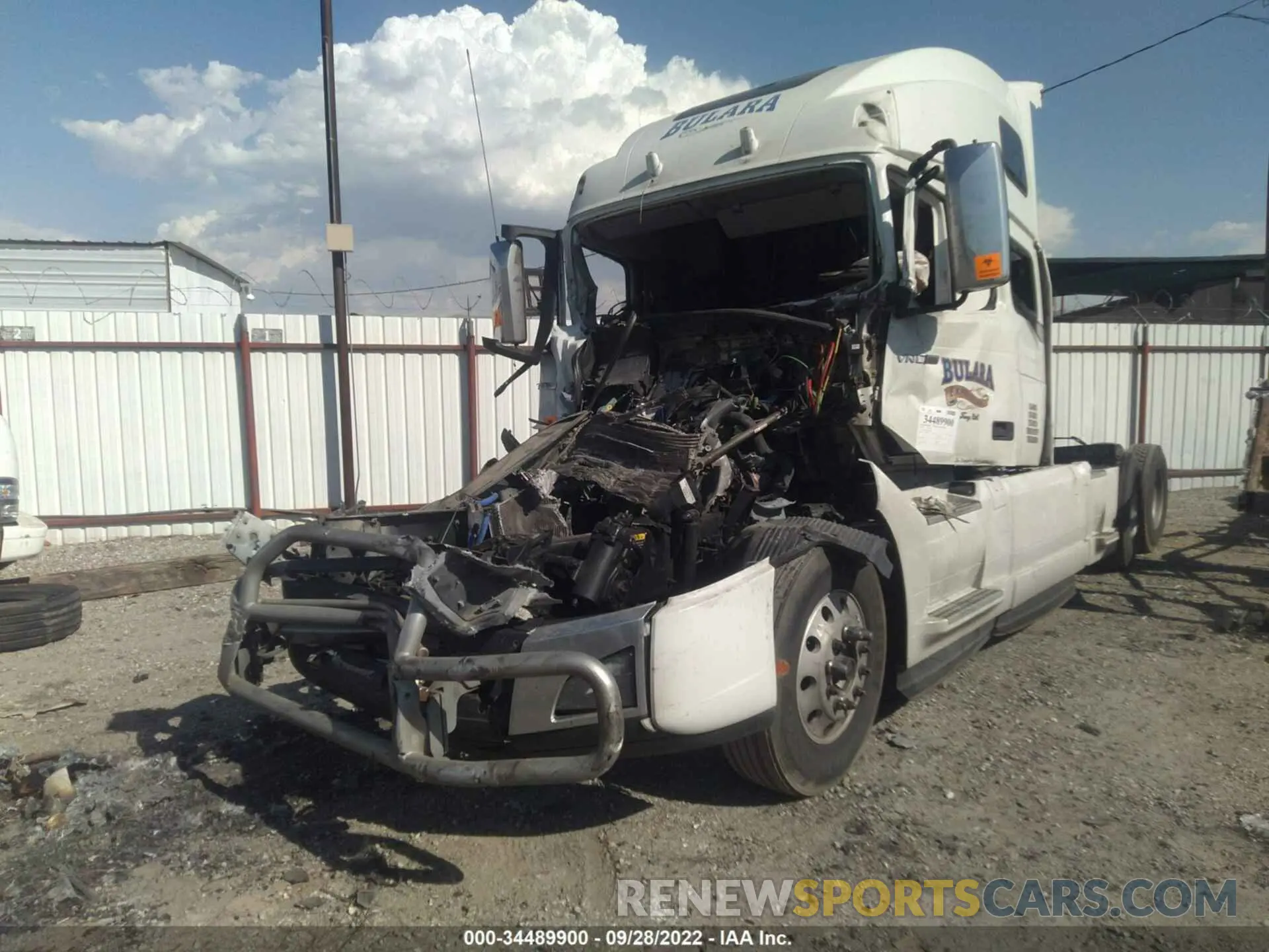 2 Photograph of a damaged car 4V4NC9EJ9KN198980 VOLVO VN 2019