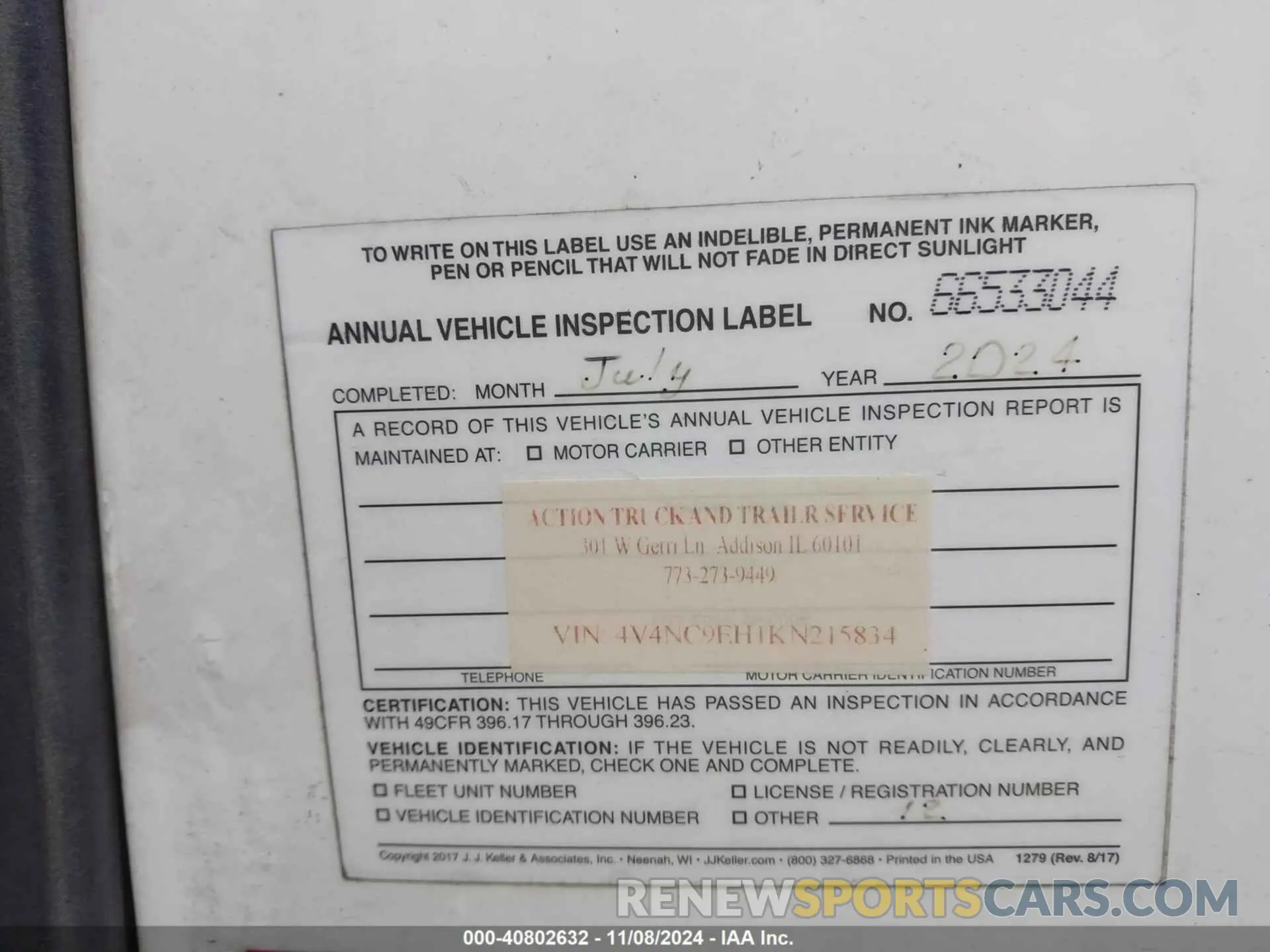 8 Photograph of a damaged car 4V4NC9EH1KN215834 VOLVO VNL 2019