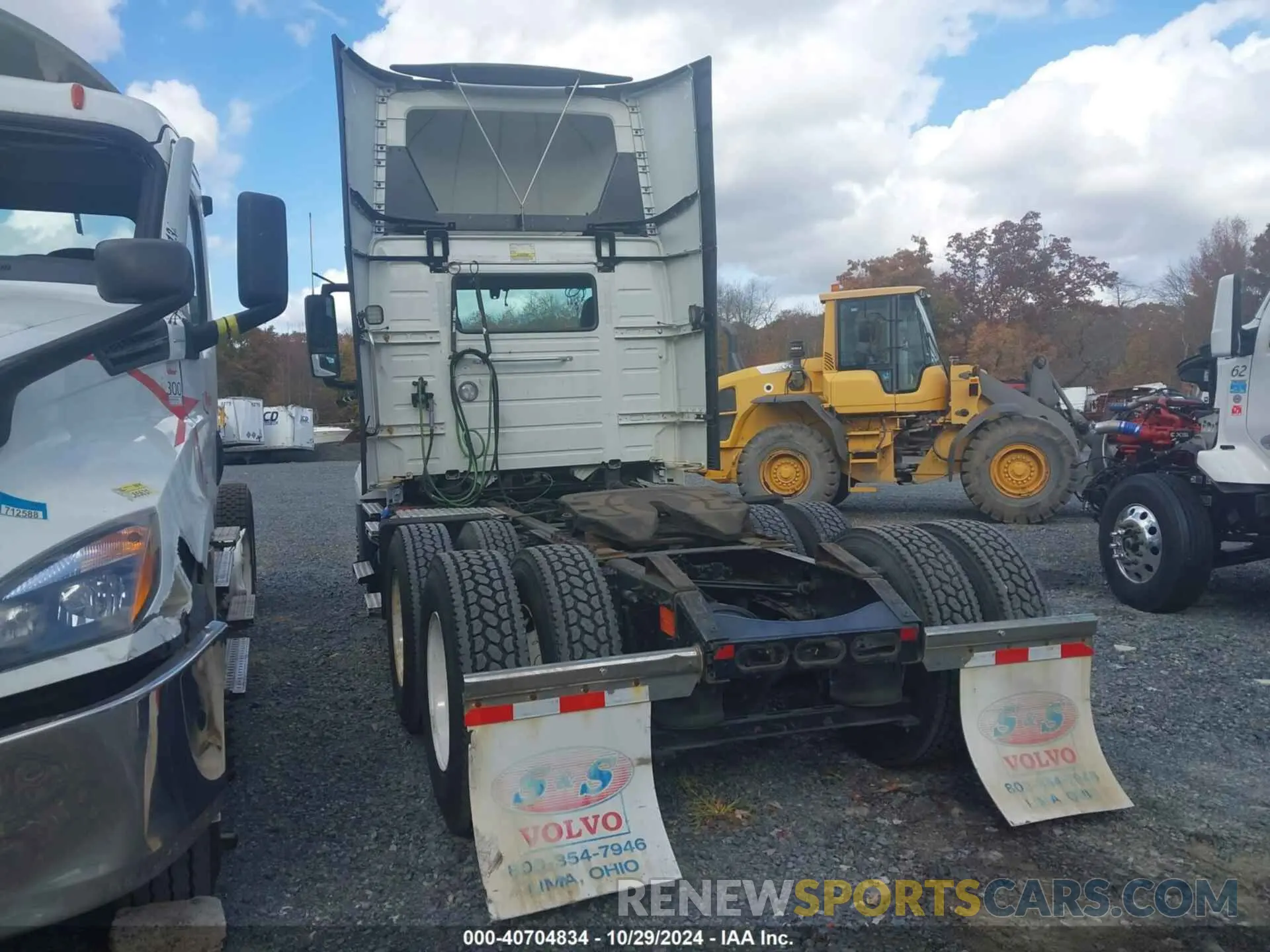 3 Фотография поврежденного автомобиля 4V4NC9EG4LN257147 VOLVO VNL 2020