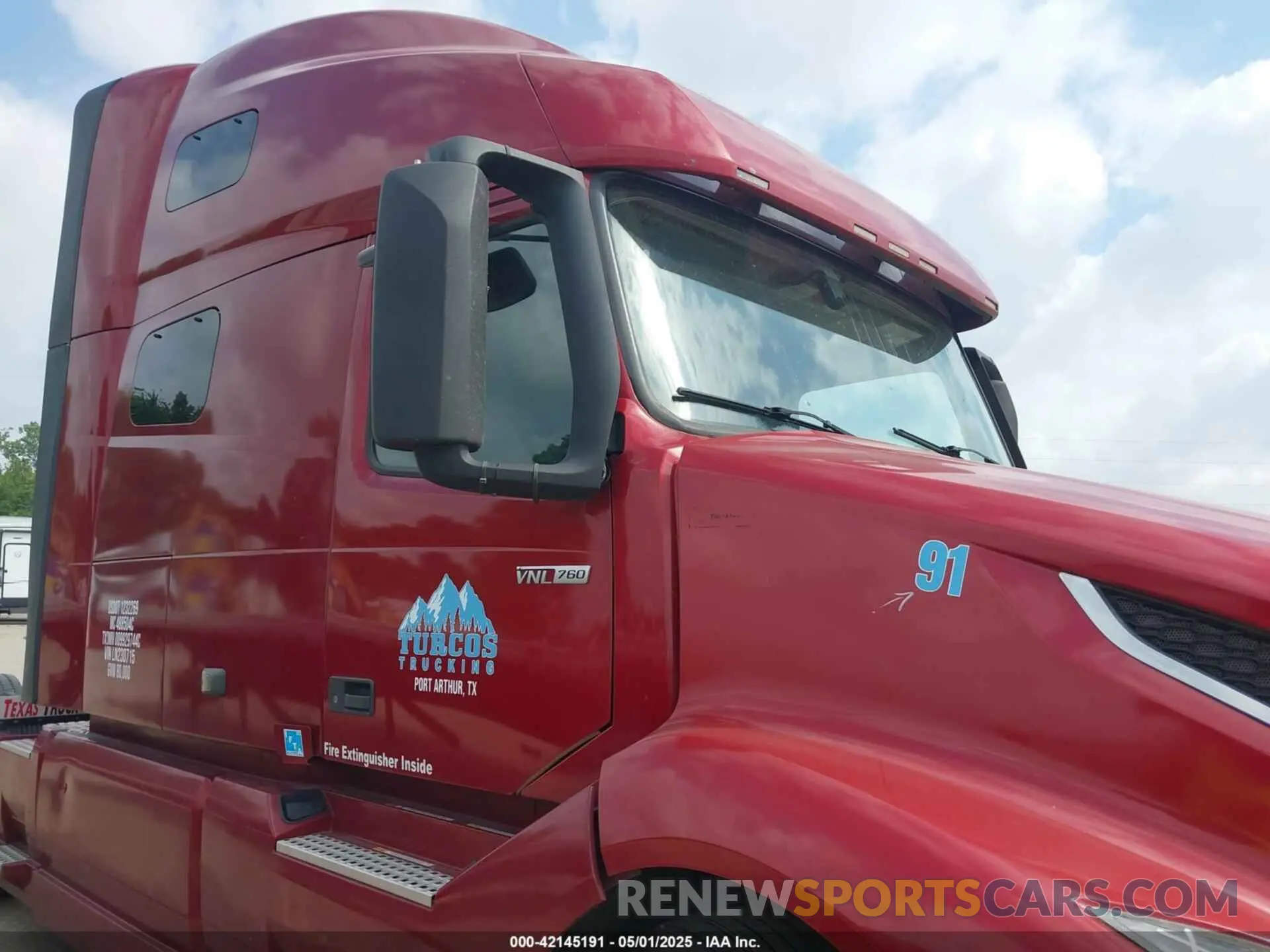 13 Фотография поврежденного автомобиля 4V4NC9EH0LN230715 VOLVO VNL 2020