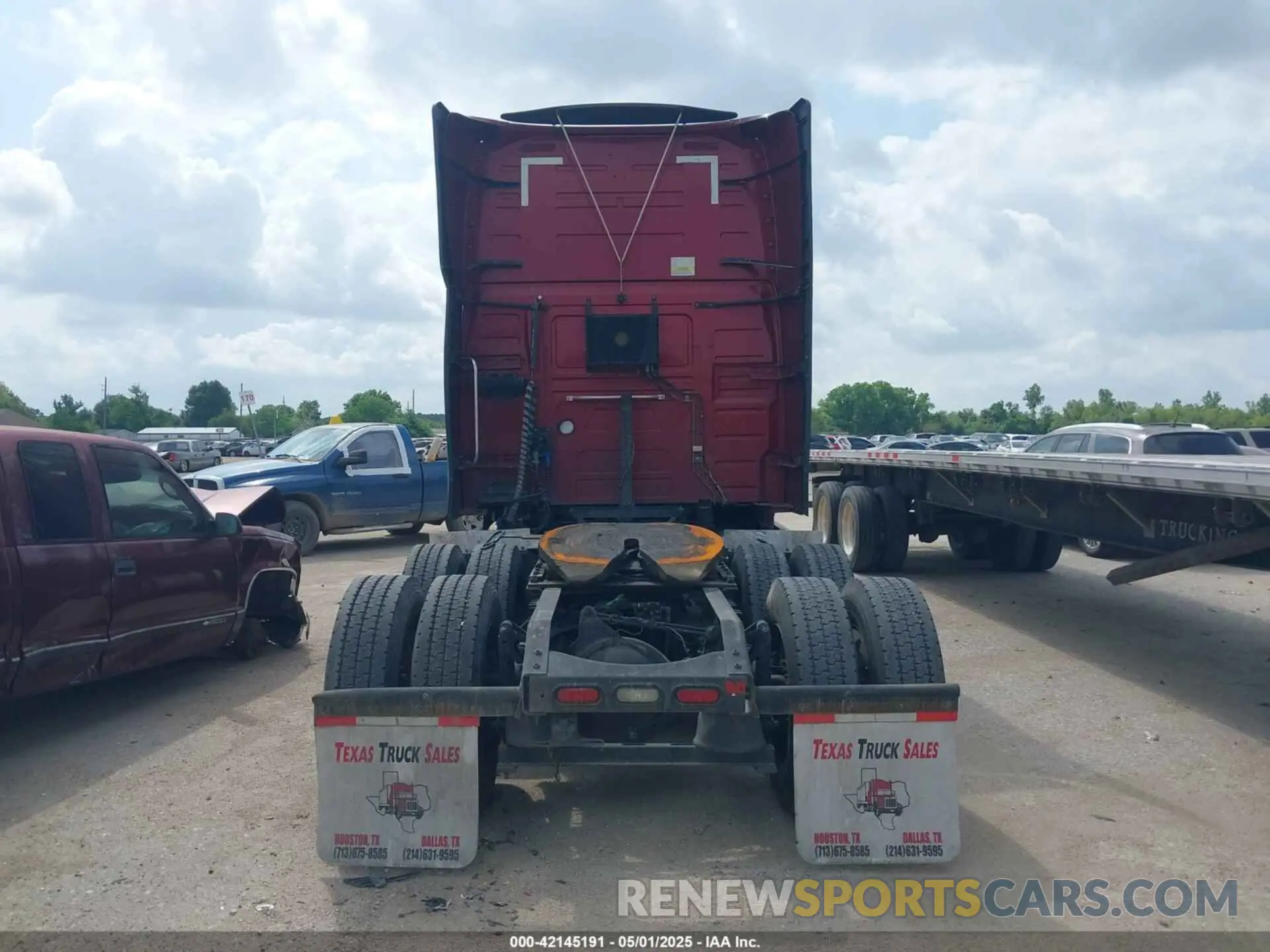 15 Фотография поврежденного автомобиля 4V4NC9EH0LN230715 VOLVO VNL 2020