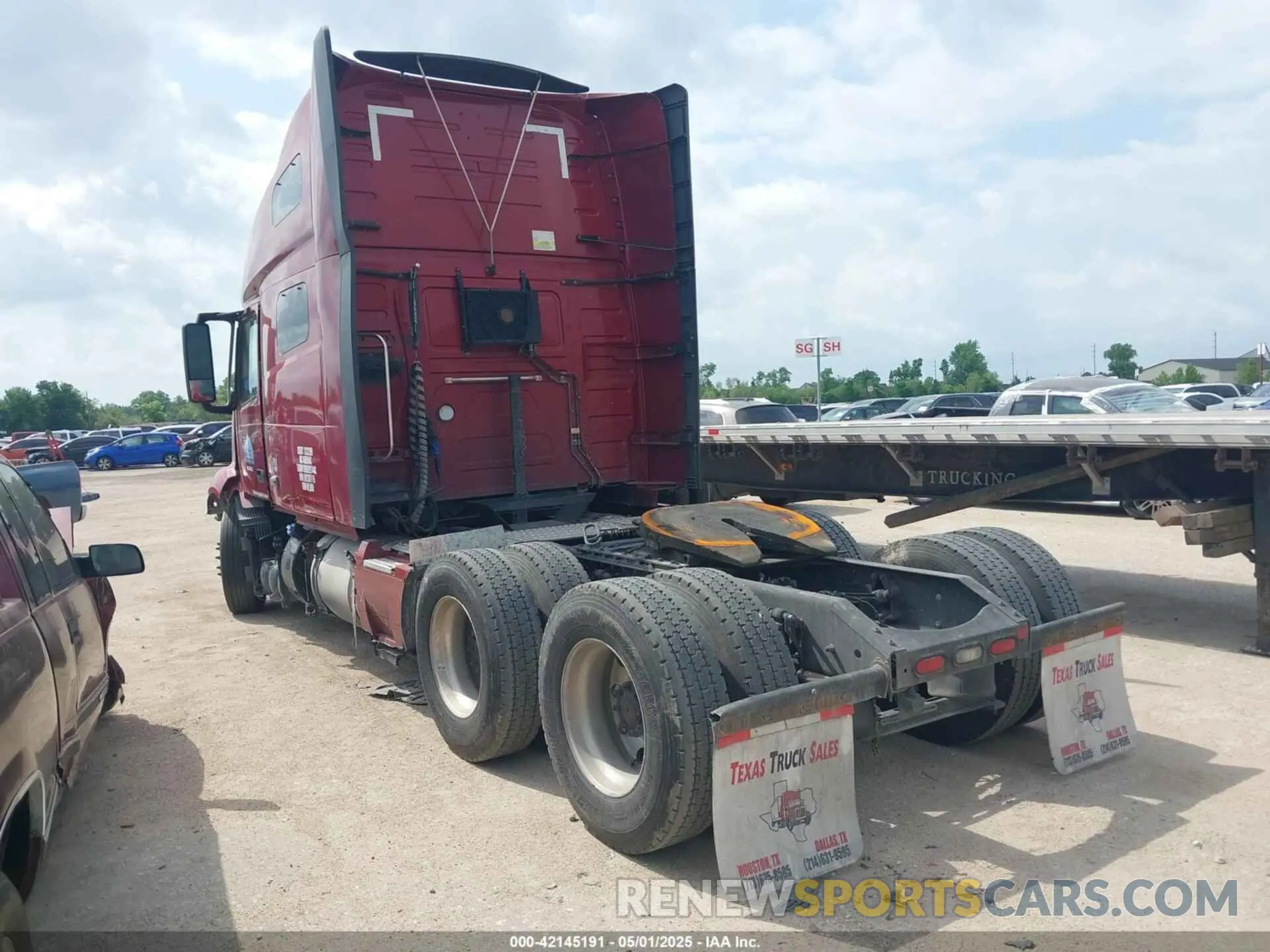 3 Фотография поврежденного автомобиля 4V4NC9EH0LN230715 VOLVO VNL 2020