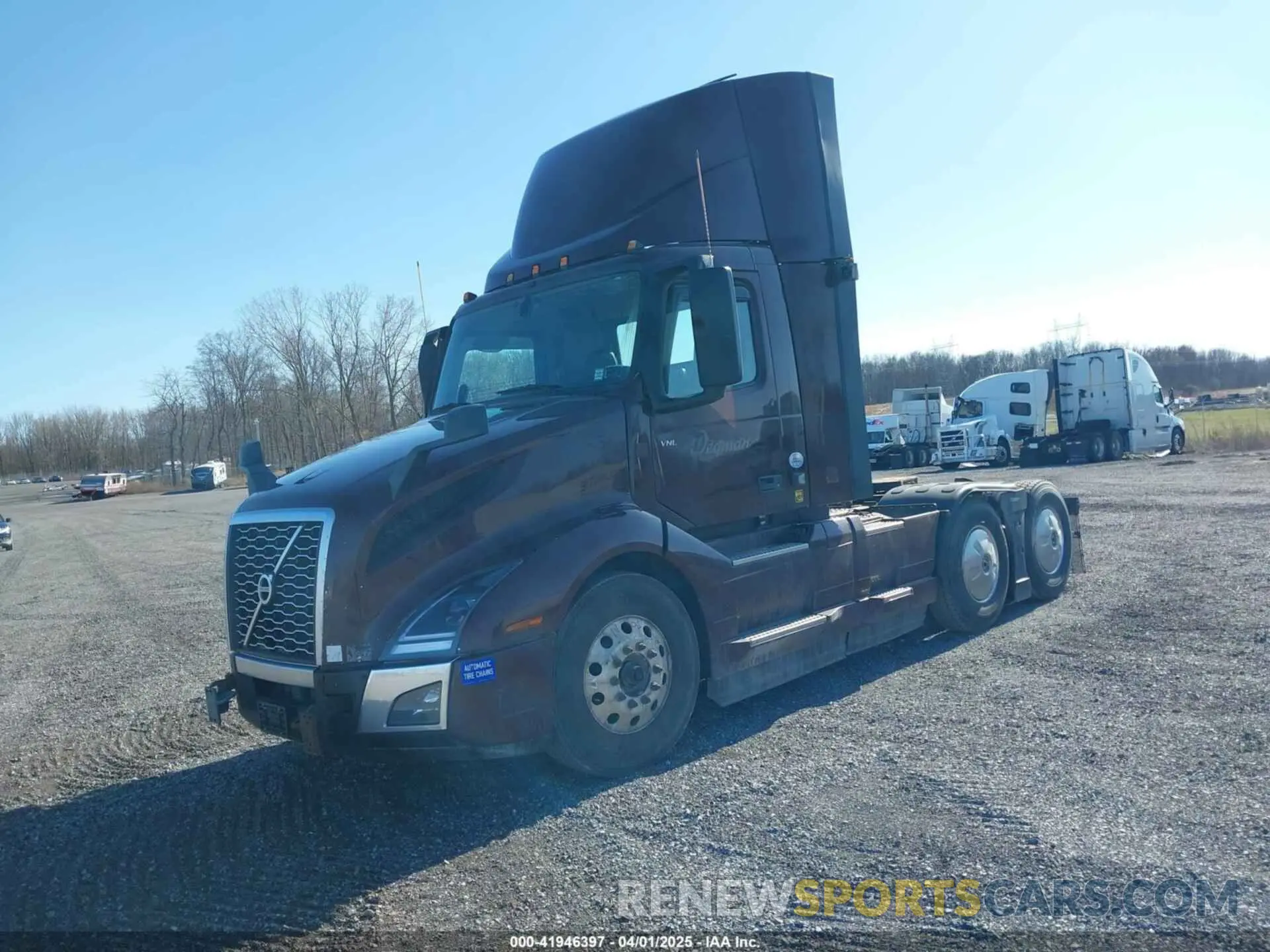 2 Фотография поврежденного автомобиля 4V4NC9EH4LN265788 VOLVO VNL 2020