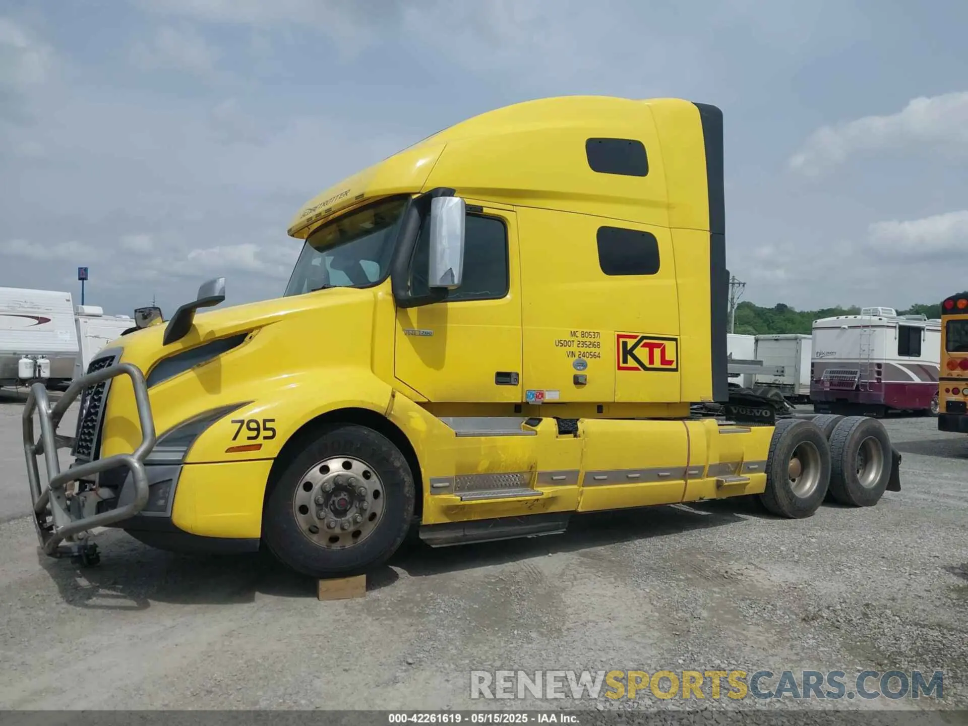17 Фотография поврежденного автомобиля 4V4NC9EJ7LN240564 VOLVO VNL 2020