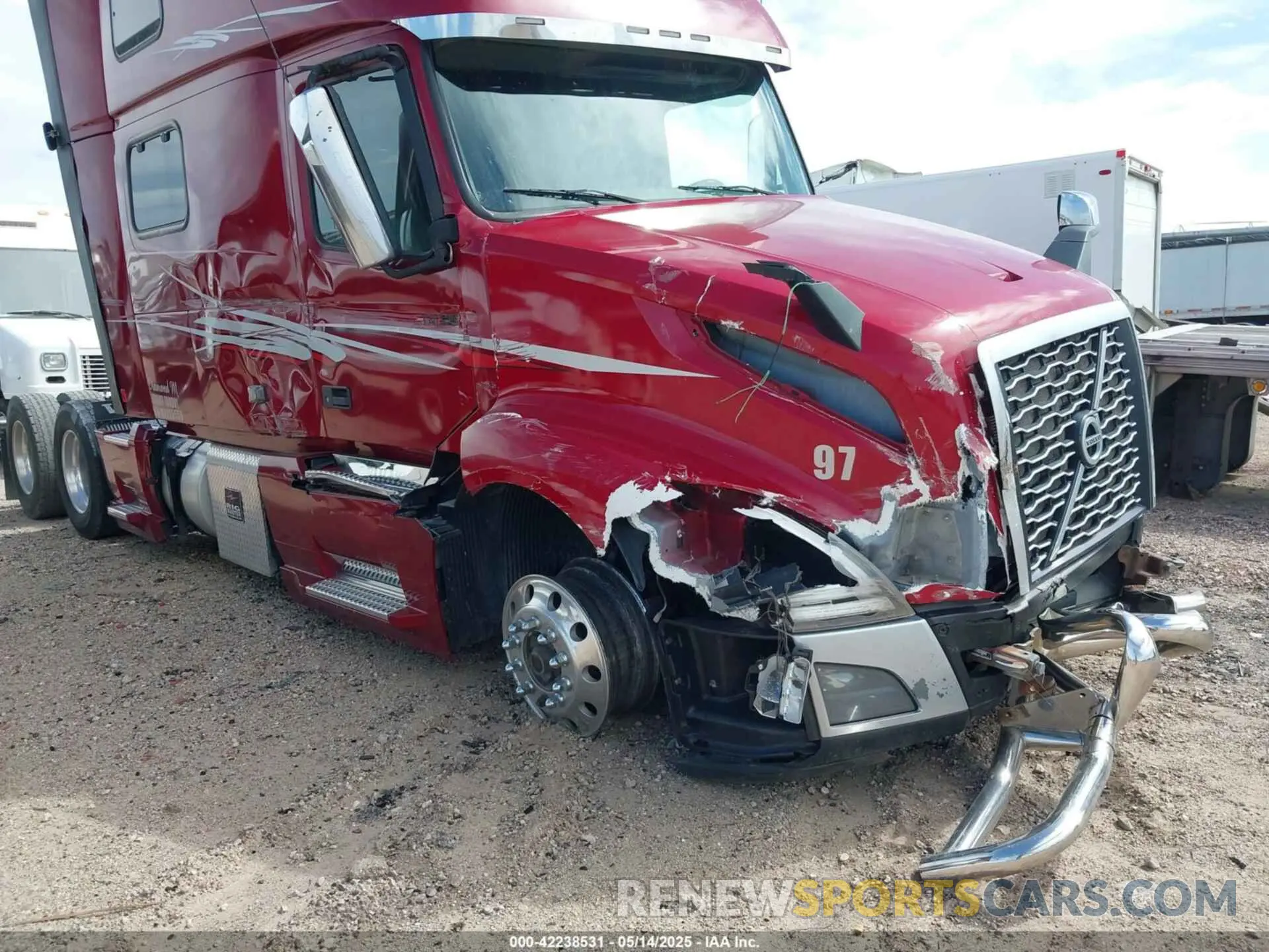 11 Фотография поврежденного автомобиля 4V4NC9EH2MN235559 VOLVO VNL 2021
