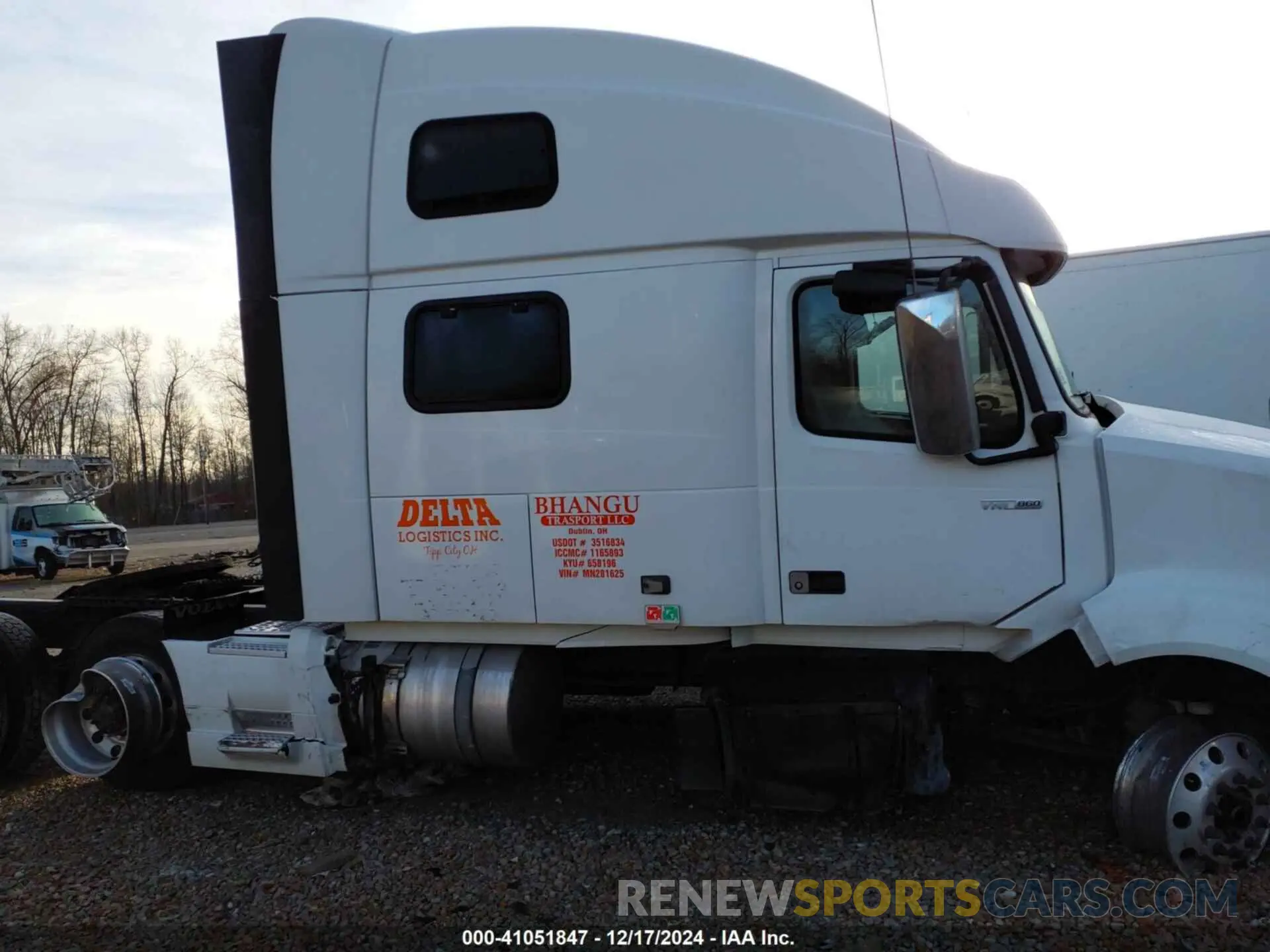 14 Фотография поврежденного автомобиля 4V4NC9EHXMN281625 VOLVO VNL 2021