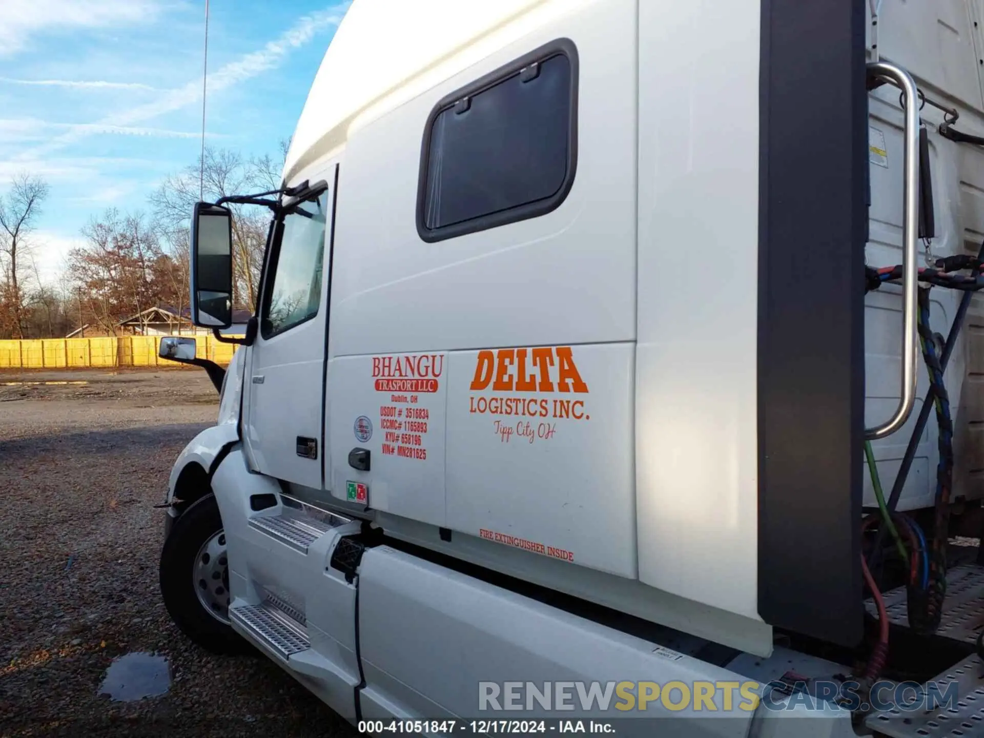 15 Фотография поврежденного автомобиля 4V4NC9EHXMN281625 VOLVO VNL 2021