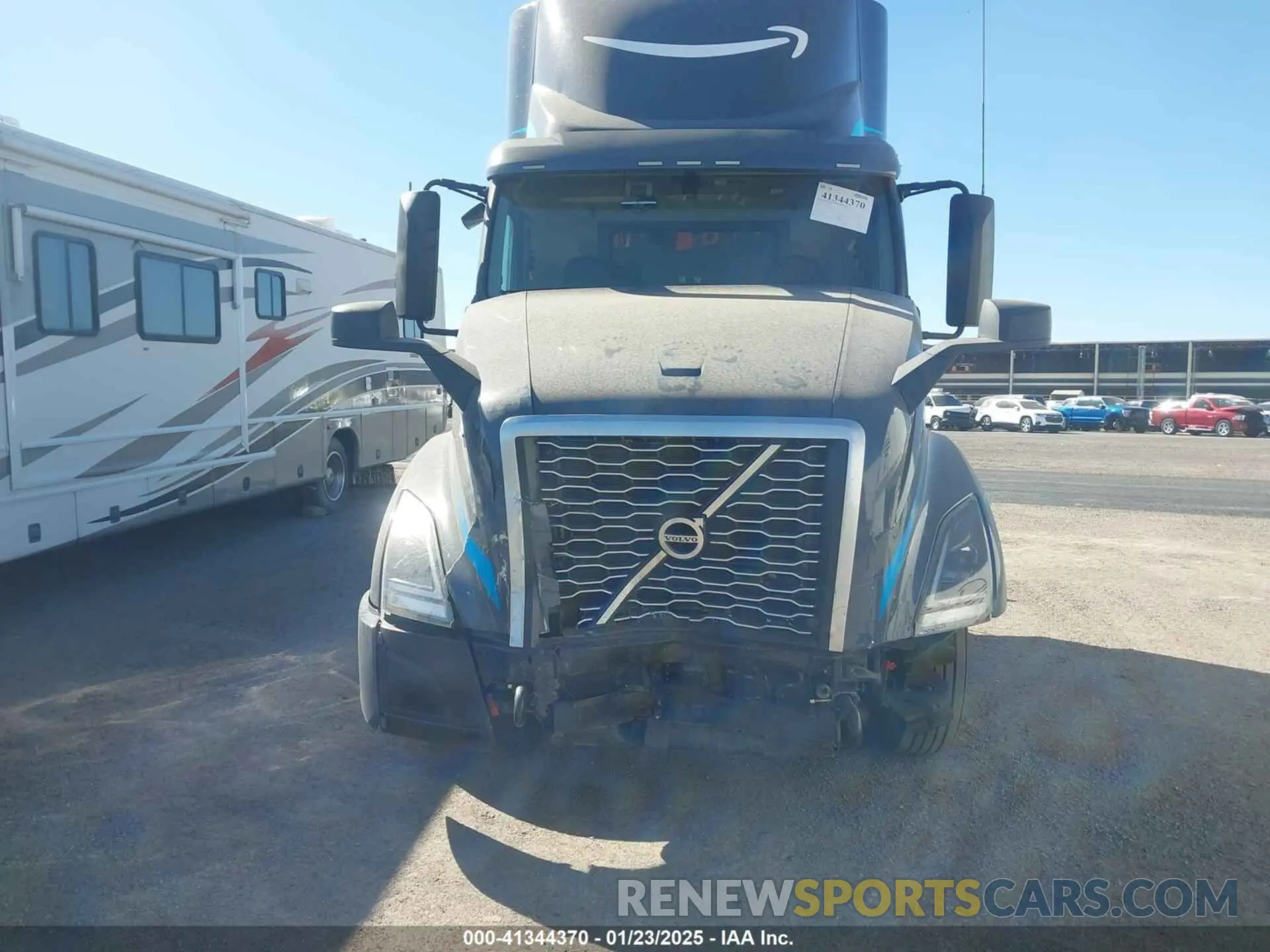 12 Фотография поврежденного автомобиля 4V4NC9UG7MN282305 VOLVO VNL 2021