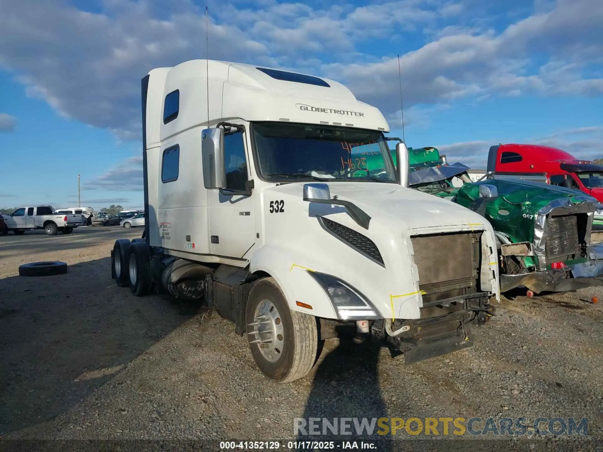 1 Photograph of a damaged car 4V4NC9EH4NN297840 VOLVO VNL 2022