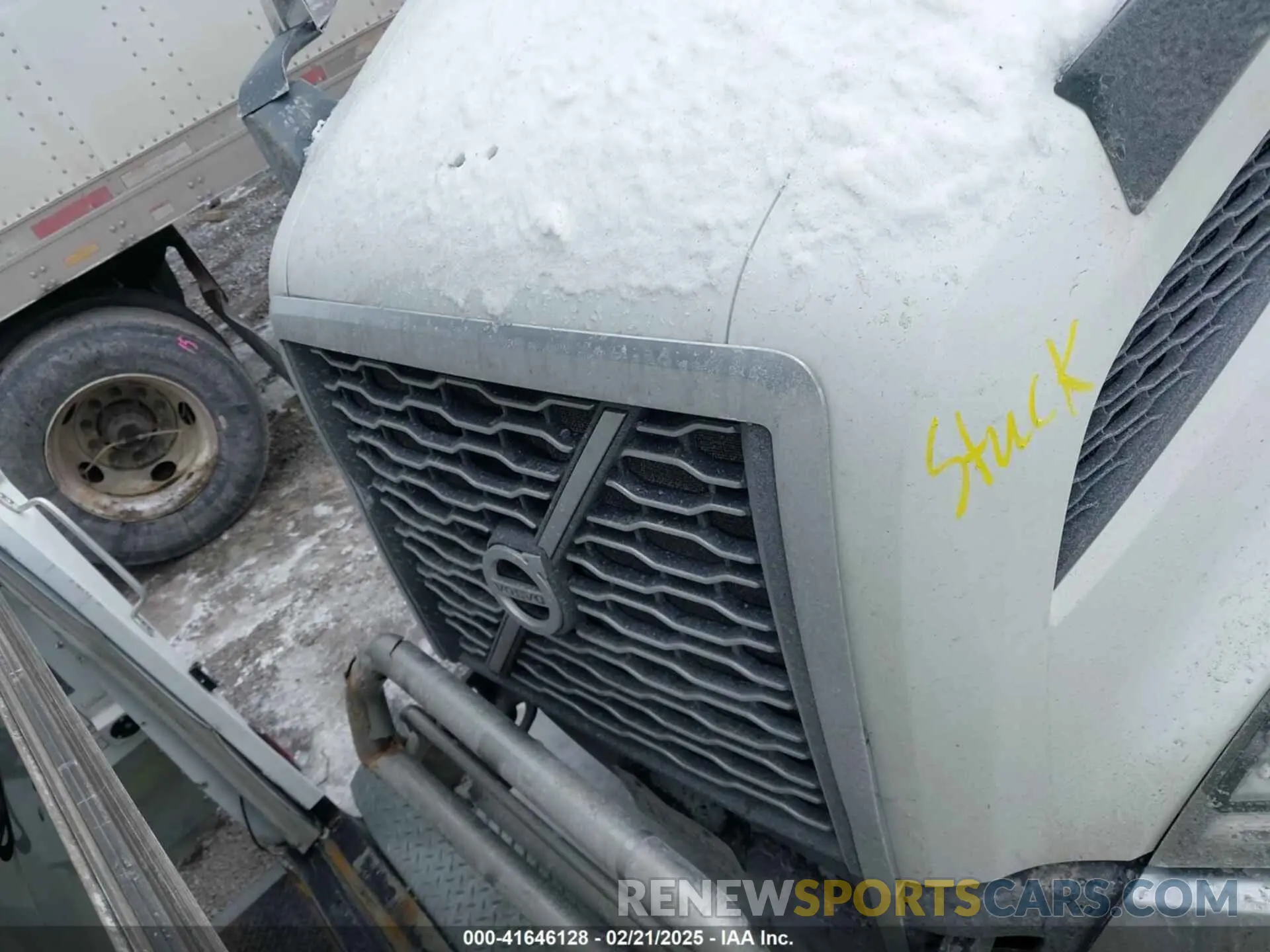 12 Фотография поврежденного автомобиля 4V4NC9EH0PN333185 VOLVO VNL 2023