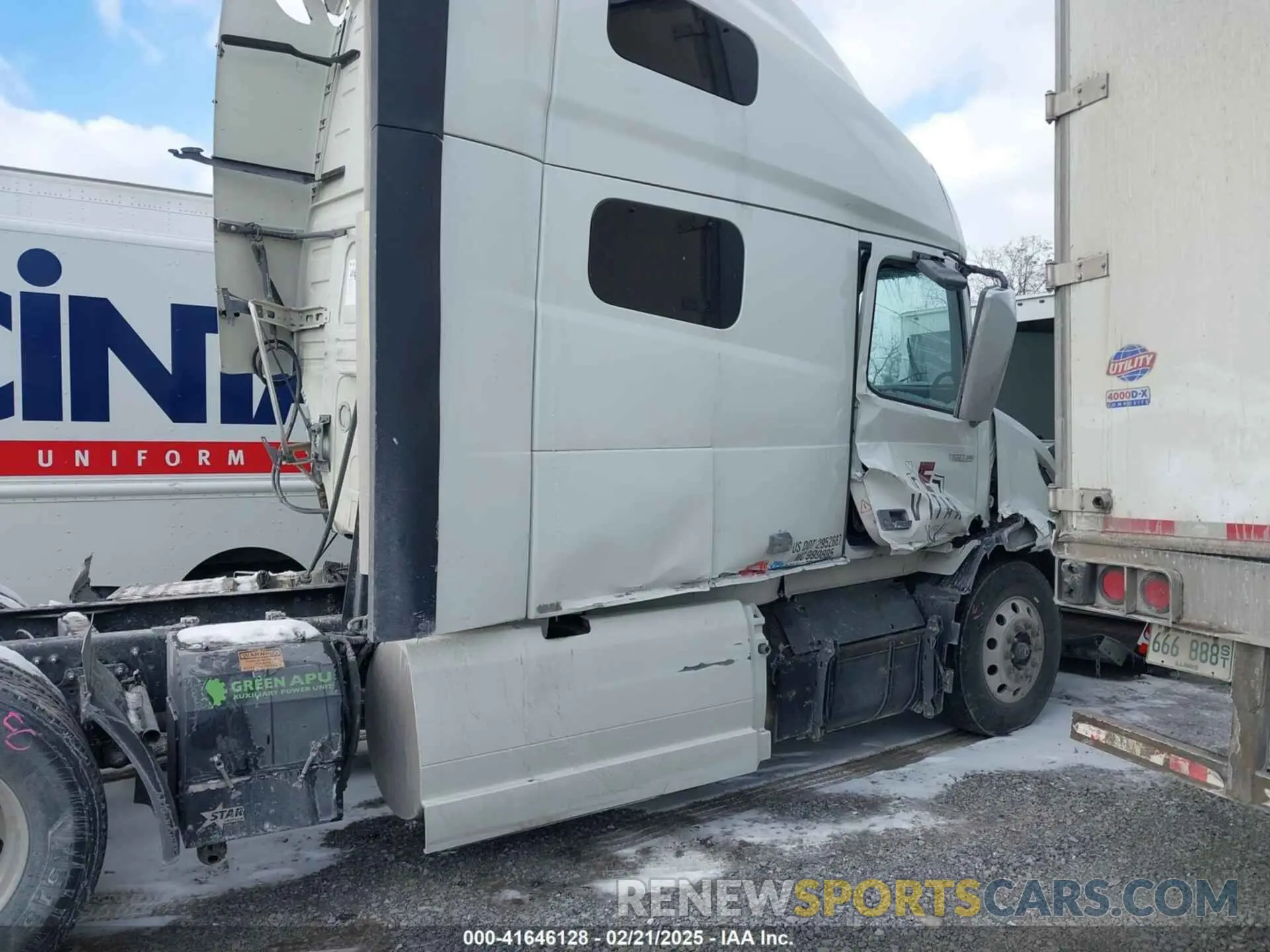 13 Фотография поврежденного автомобиля 4V4NC9EH0PN333185 VOLVO VNL 2023