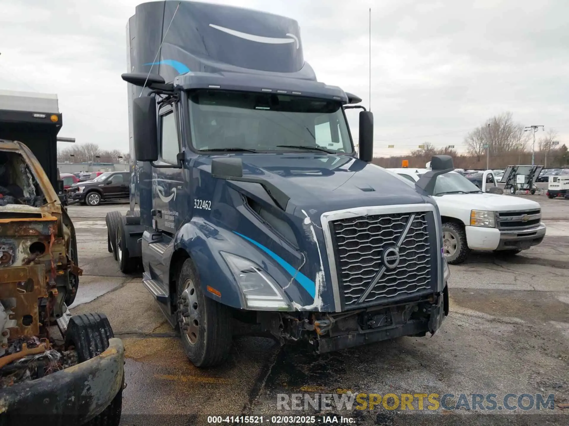1 Photograph of a damaged car 4V4NC9UG5PN335569 VOLVO VNL 2023
