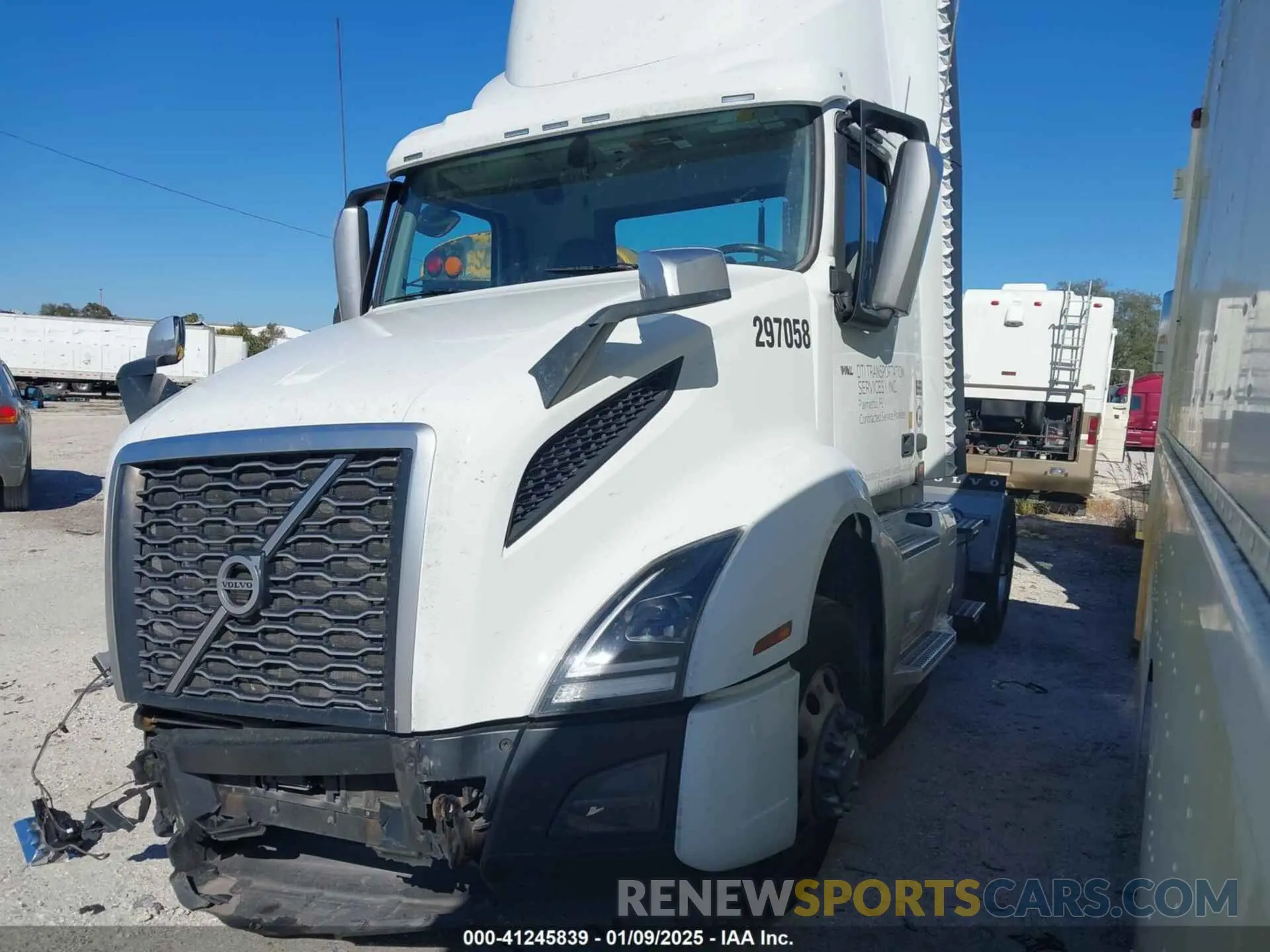 2 Photograph of a damaged car 4V4N39EH2RN659329 VOLVO VNL 2024