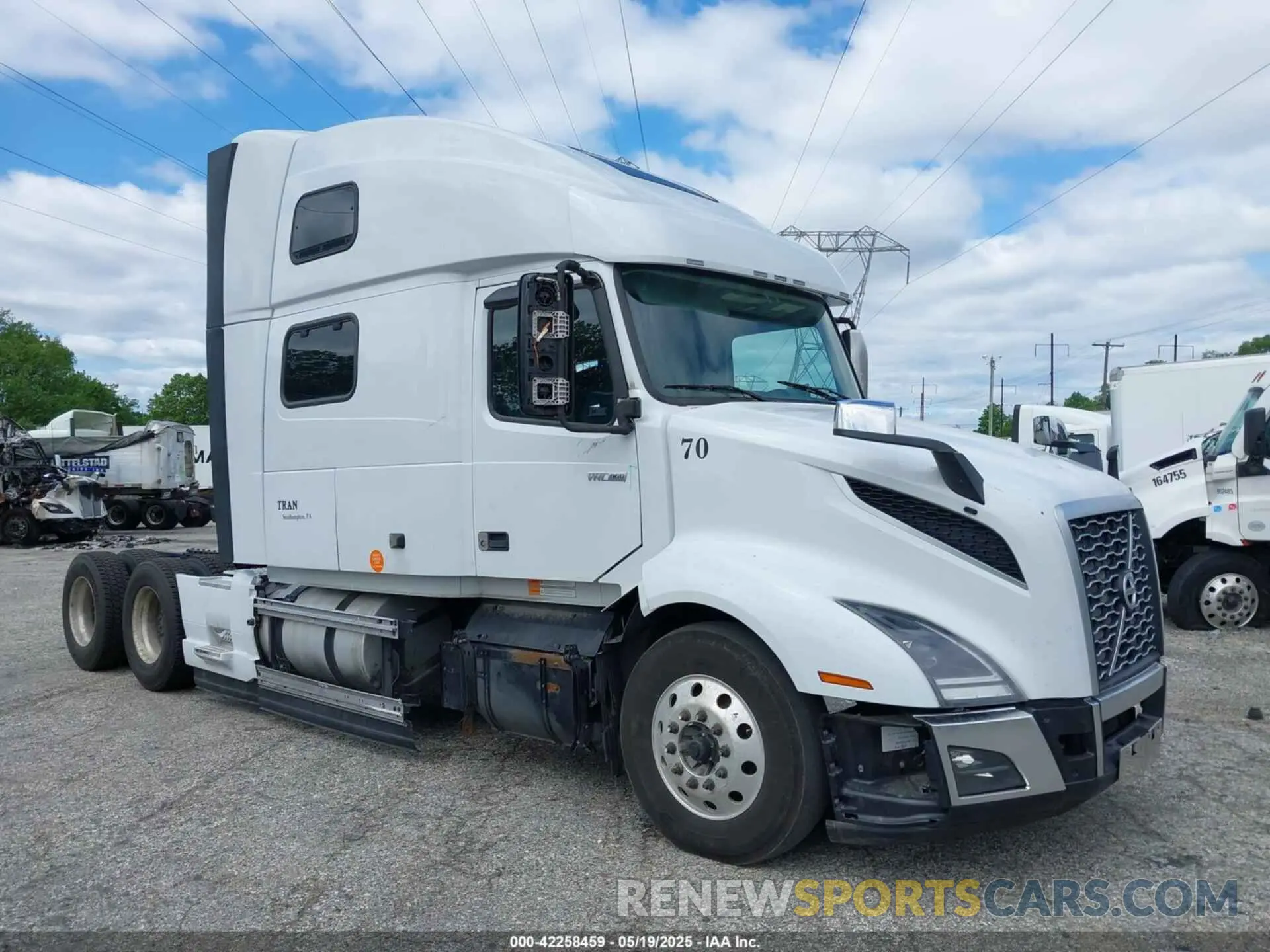 1 Фотография поврежденного автомобиля 4V4NC9EJXRN640546 VOLVO VNL 2024