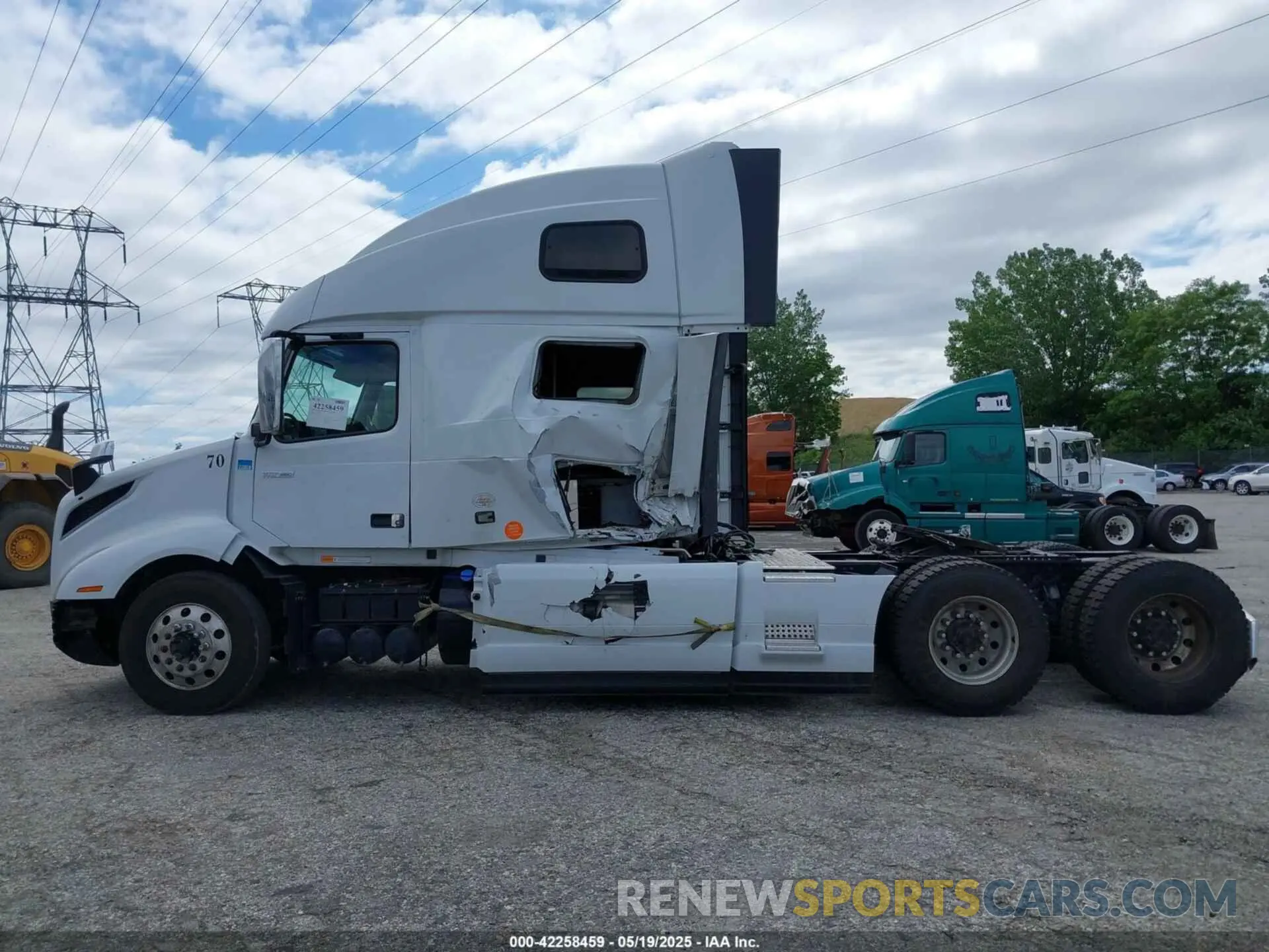 18 Фотография поврежденного автомобиля 4V4NC9EJXRN640546 VOLVO VNL 2024