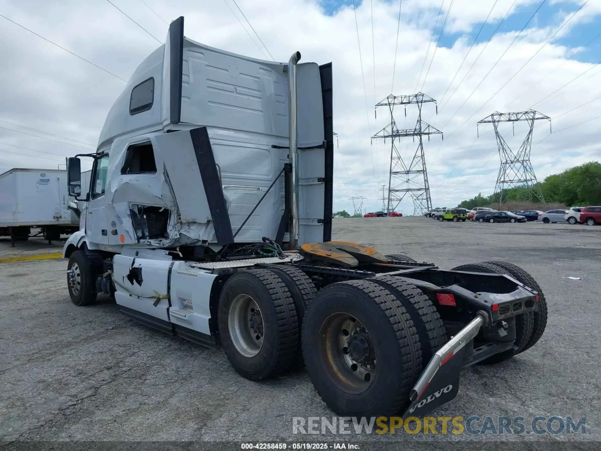 3 Фотография поврежденного автомобиля 4V4NC9EJXRN640546 VOLVO VNL 2024
