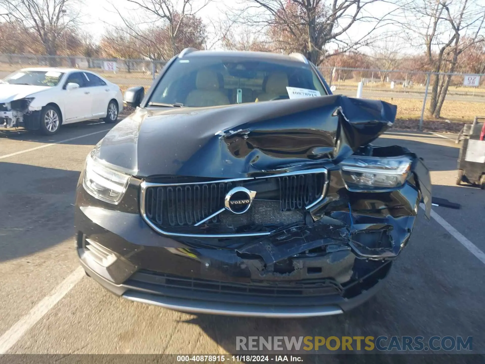12 Фотография поврежденного автомобиля YV4162UK0K2050010 VOLVO XC40 2019