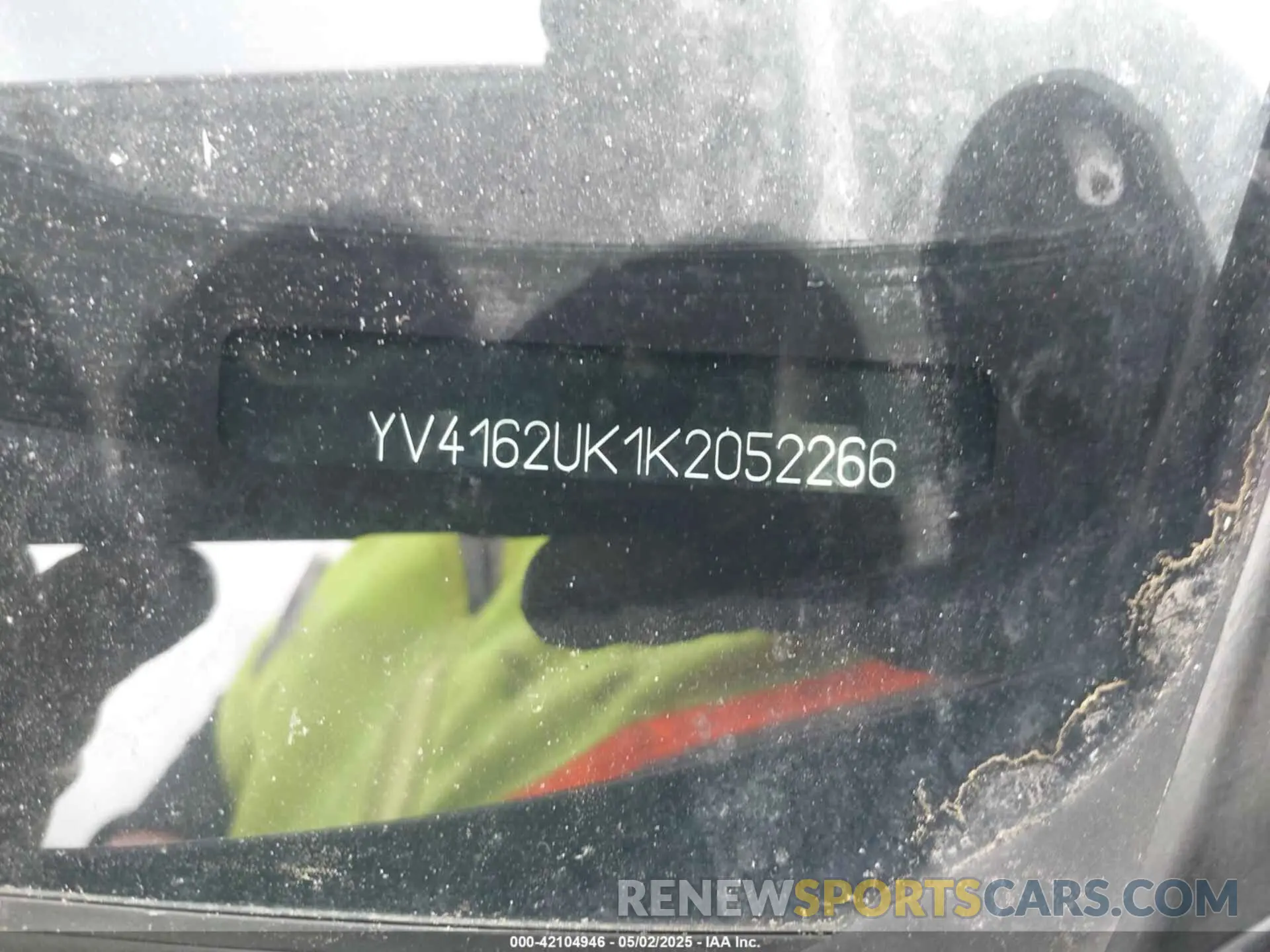 17 Фотография поврежденного автомобиля YV4162UK1K2052266 VOLVO XC40 2019