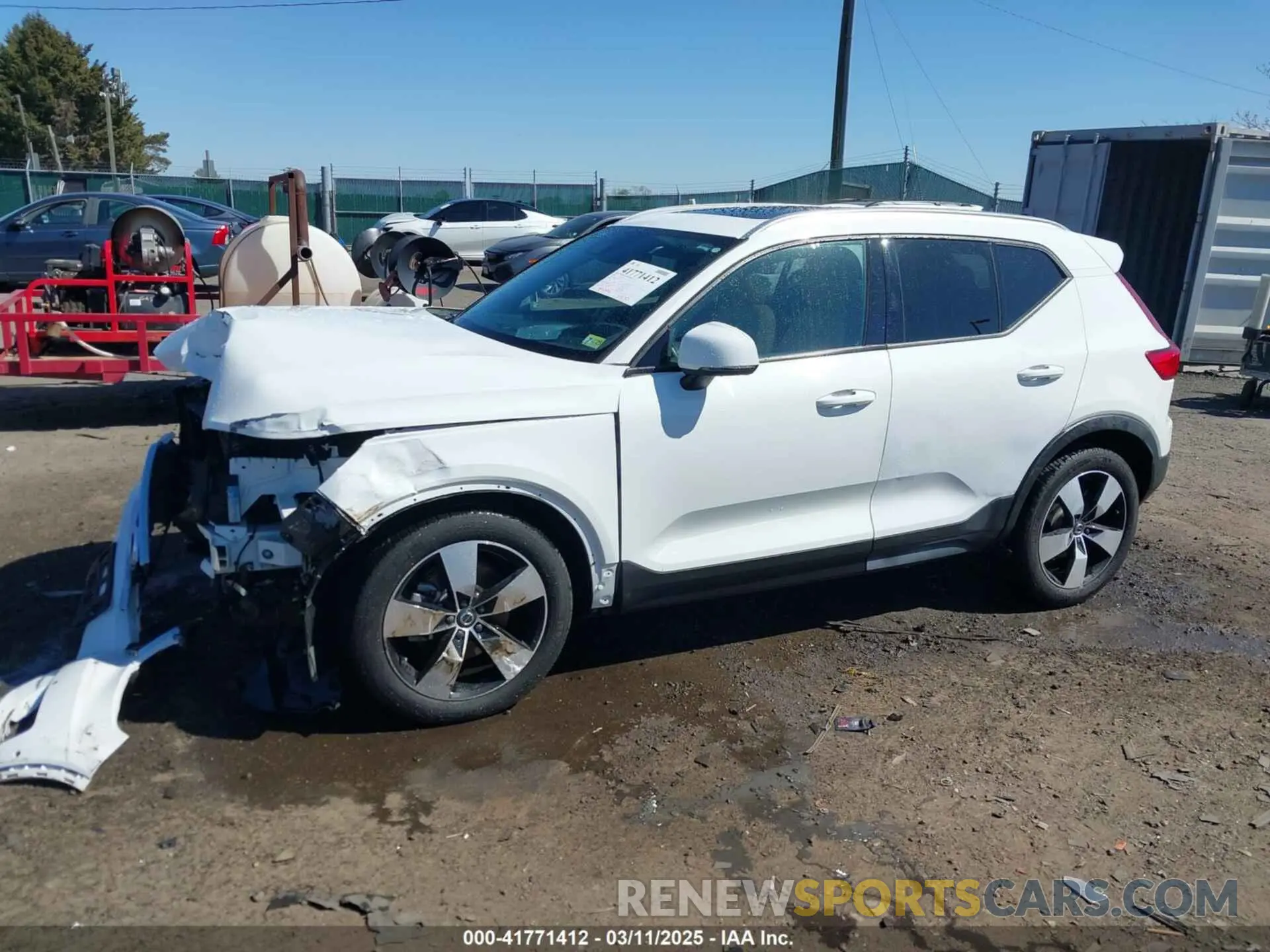 15 Фотография поврежденного автомобиля YV4162UK1K2152173 VOLVO XC40 2019