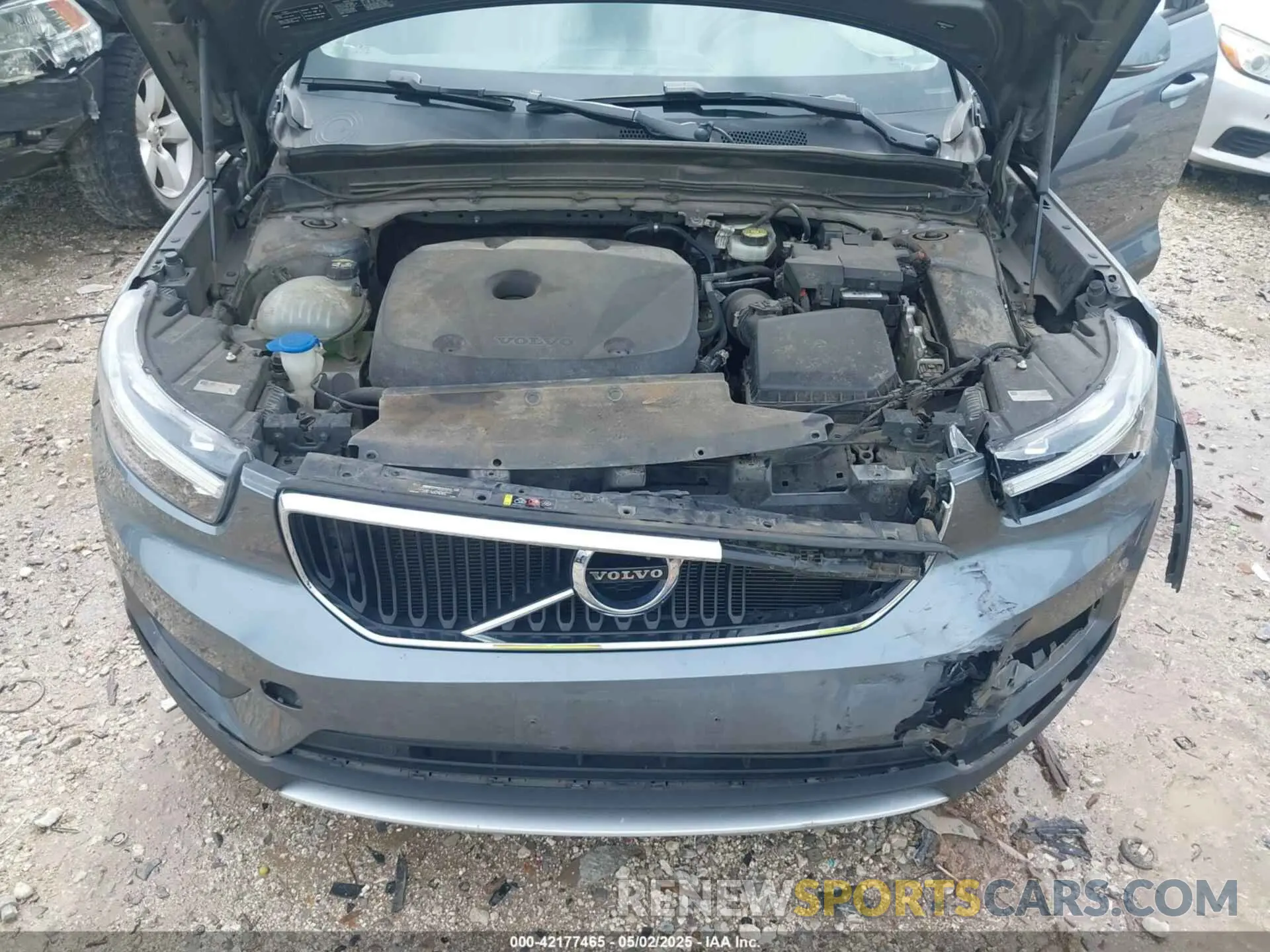 10 Фотография поврежденного автомобиля YV4162UK7K2075731 VOLVO XC40 2019