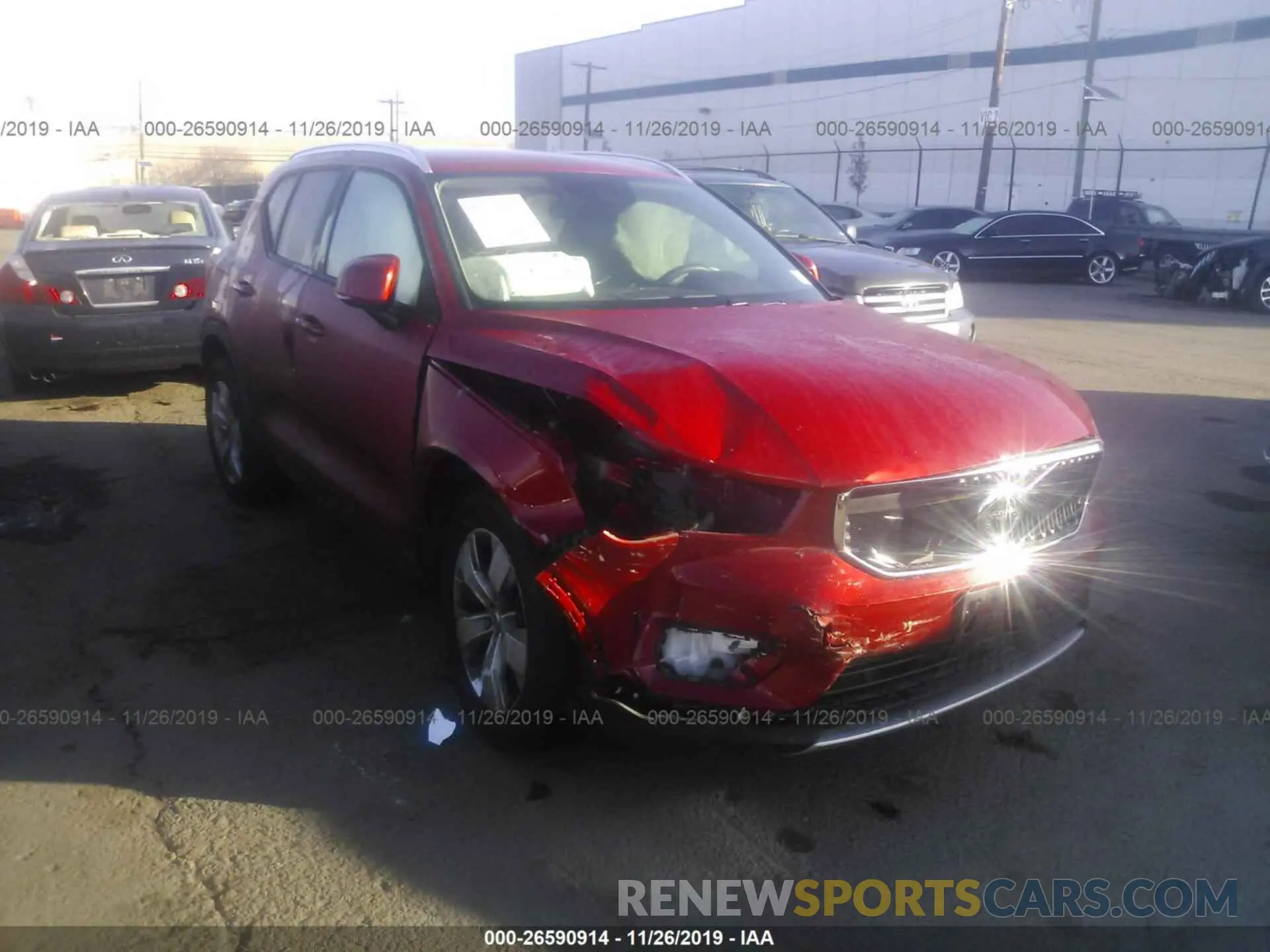 1 Photograph of a damaged car YV4162UK9K2118904 VOLVO XC40 2019