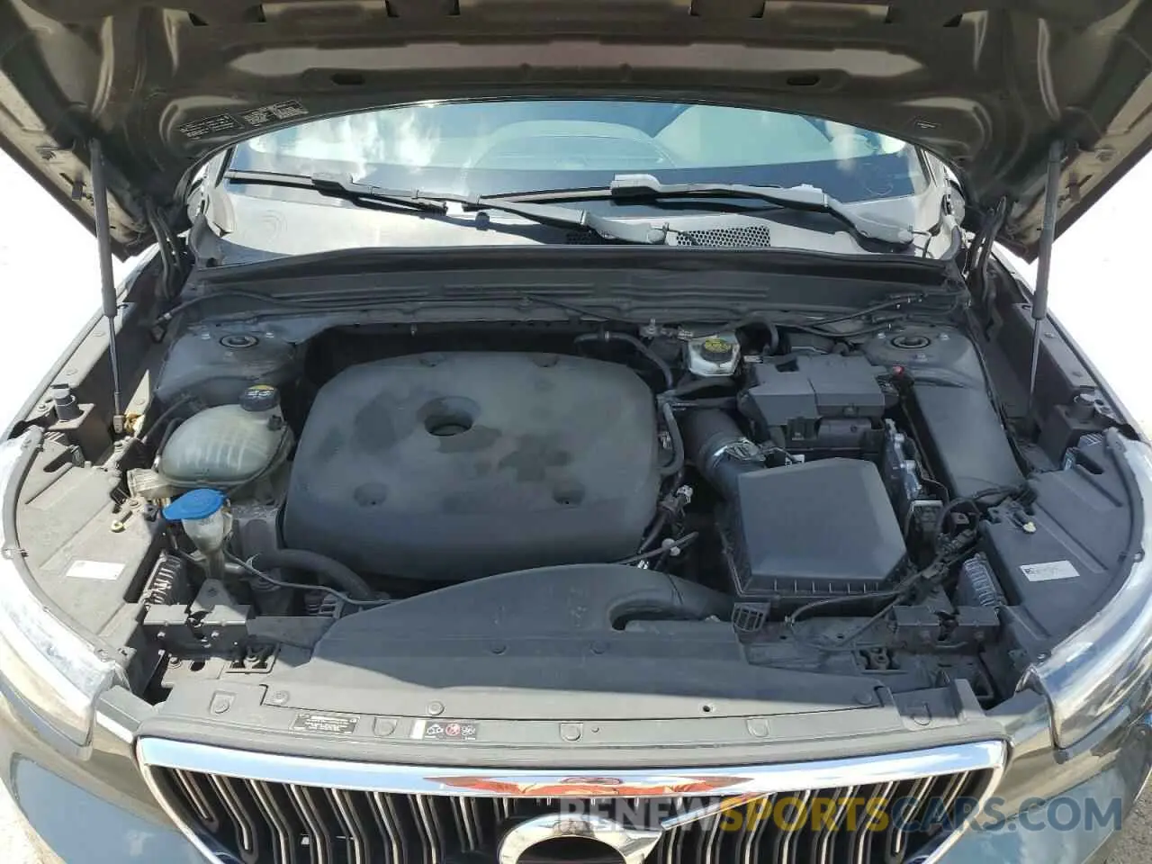 12 Photograph of a damaged car YV4162UL4K2049550 VOLVO XC40 2019