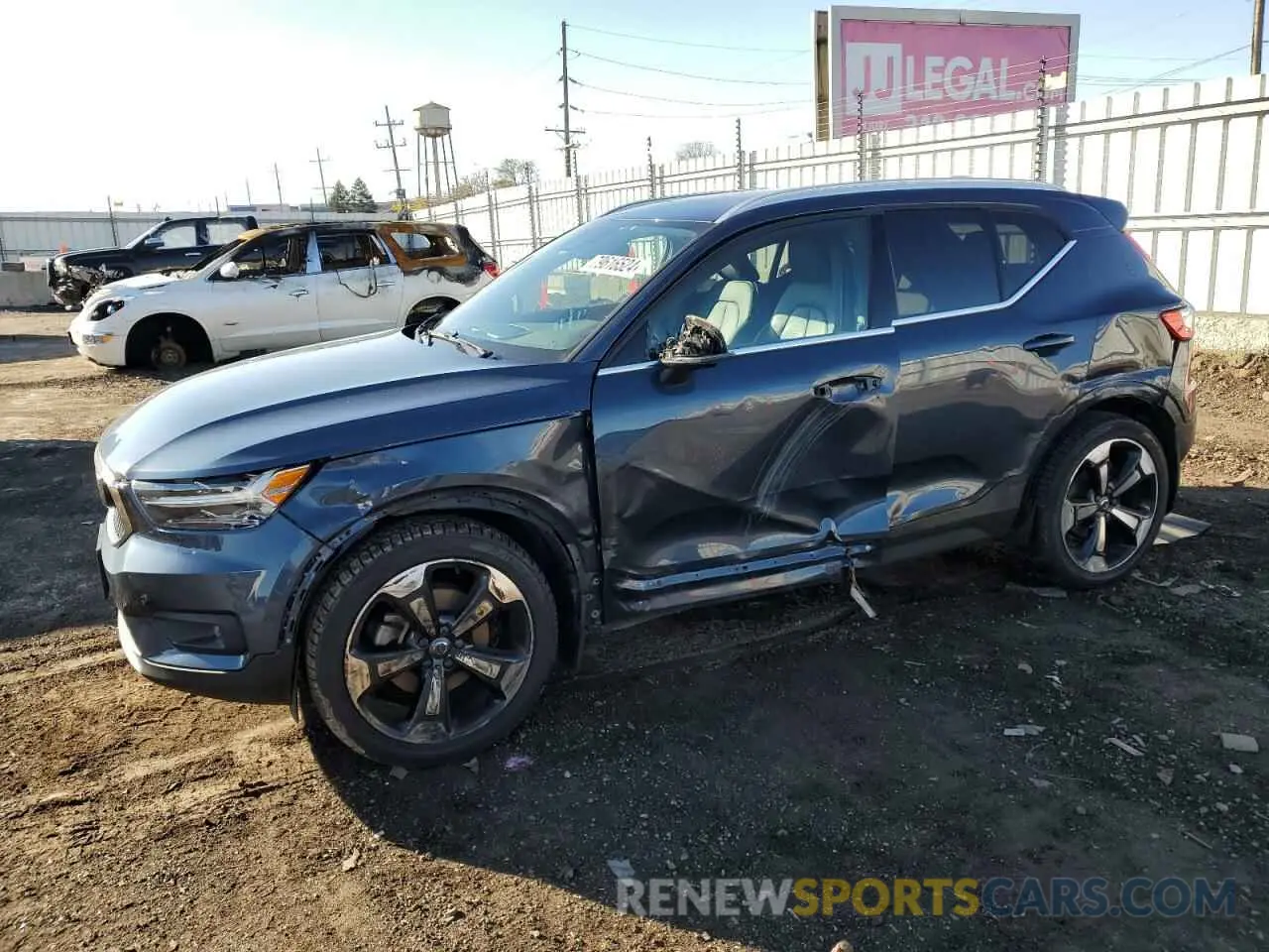 1 Photograph of a damaged car YV4162UL7K2047551 VOLVO XC40 2019