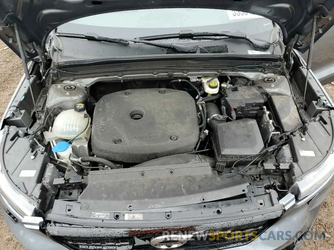 12 Photograph of a damaged car YV4162UM3K2156744 VOLVO XC40 2019