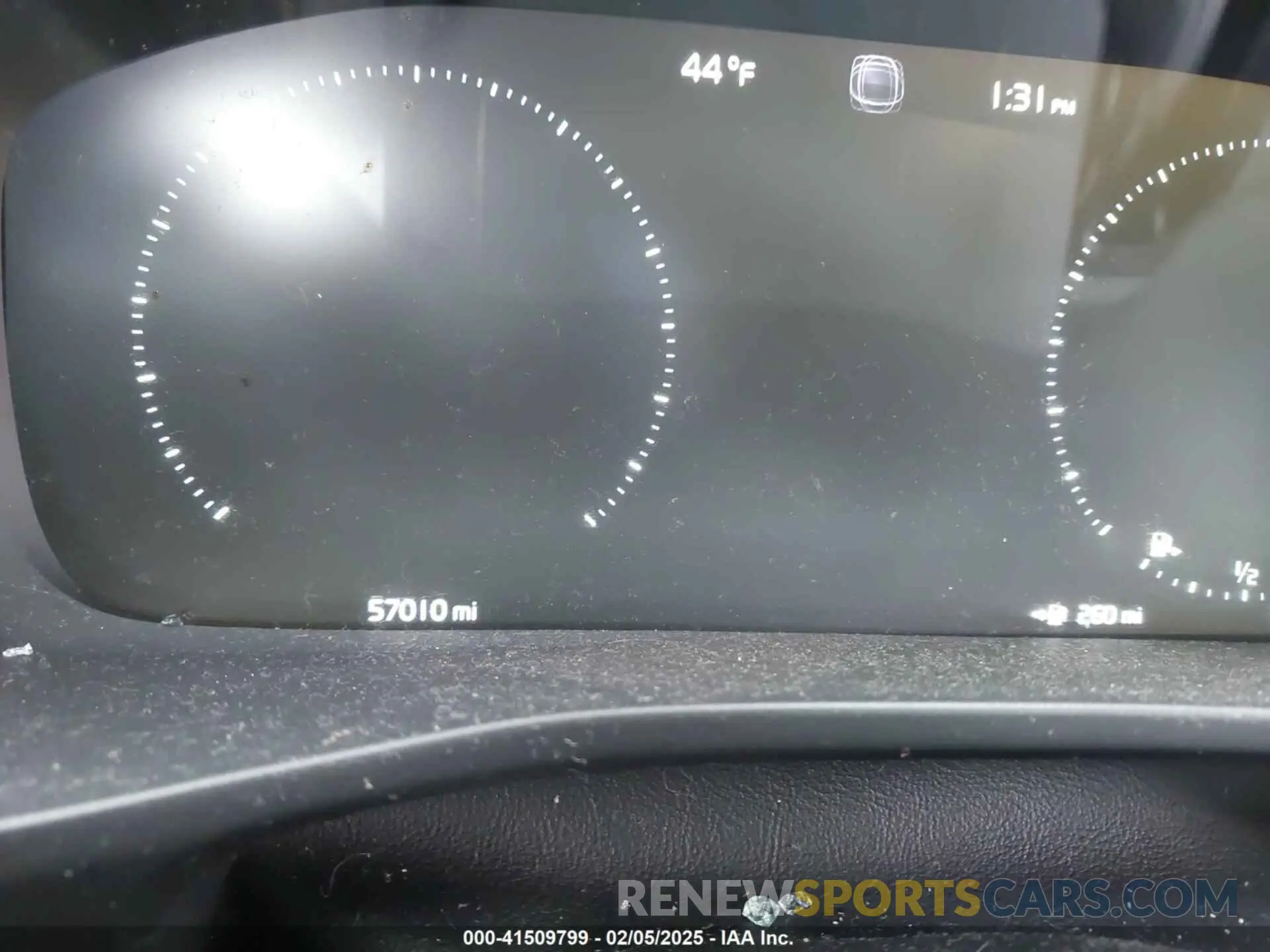 7 Фотография поврежденного автомобиля YV4162UM6K2123298 VOLVO XC40 2019