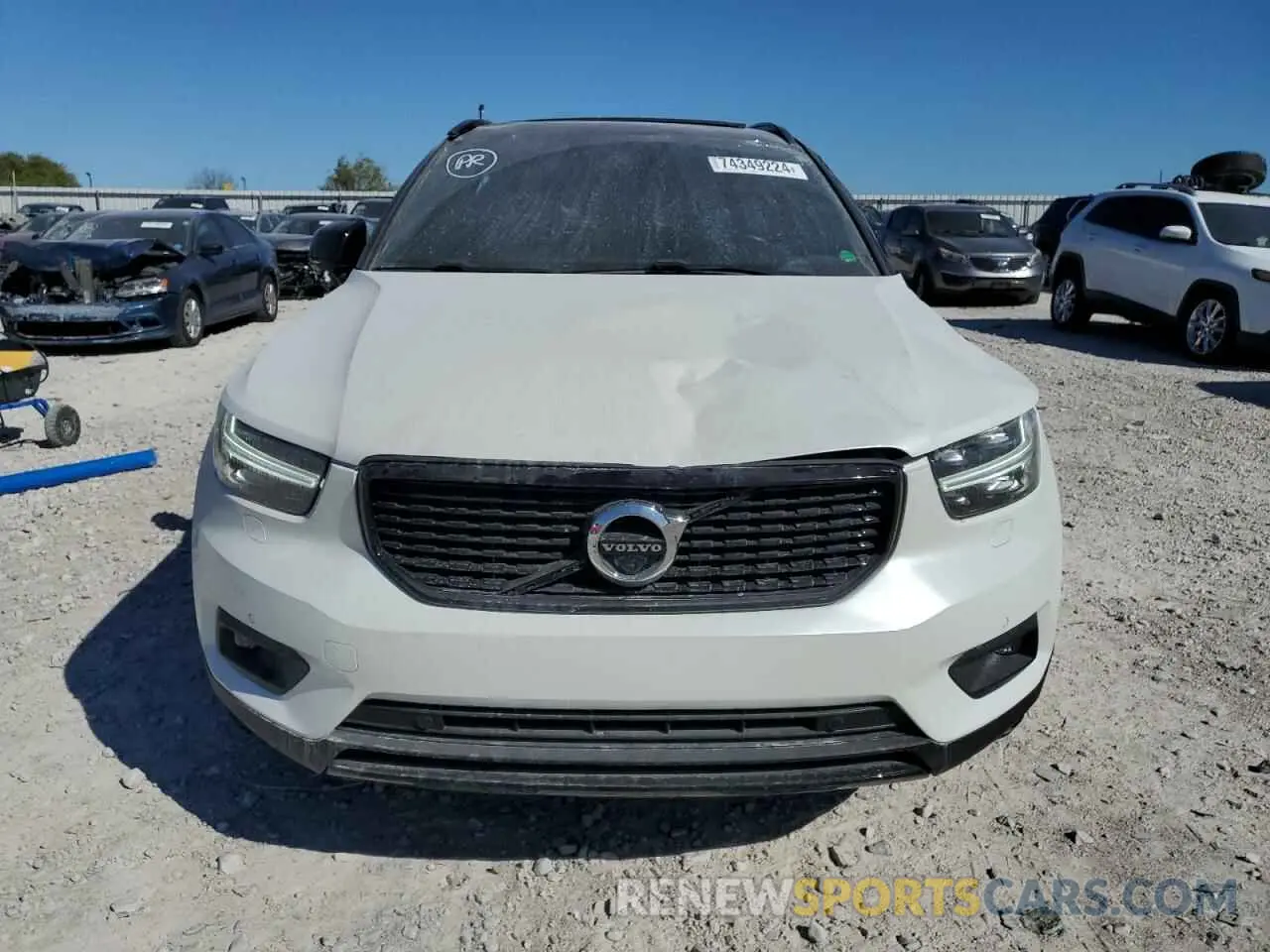5 Photograph of a damaged car YV4162UM8K2104266 VOLVO XC40 2019