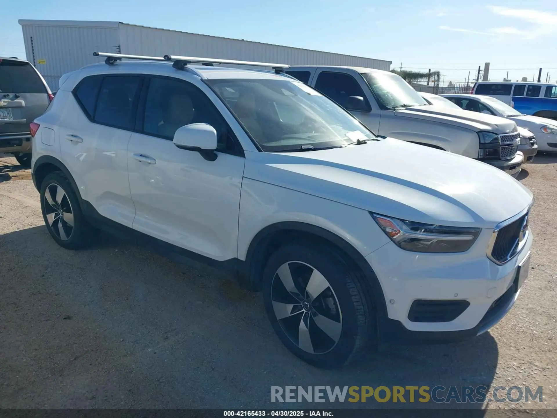 1 Фотография поврежденного автомобиля YV4162XZ2K2013680 VOLVO XC40 2019