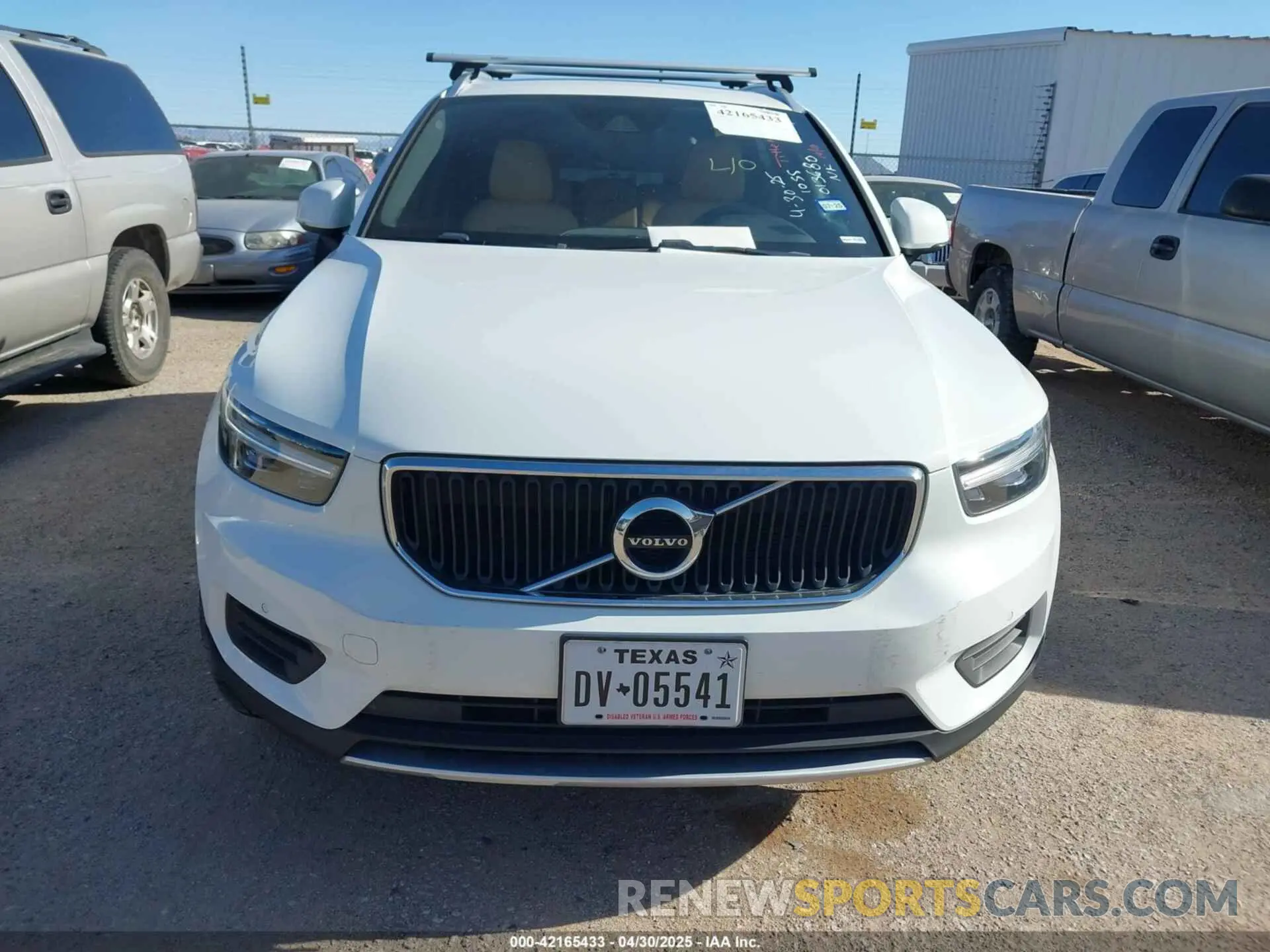 11 Фотография поврежденного автомобиля YV4162XZ2K2013680 VOLVO XC40 2019
