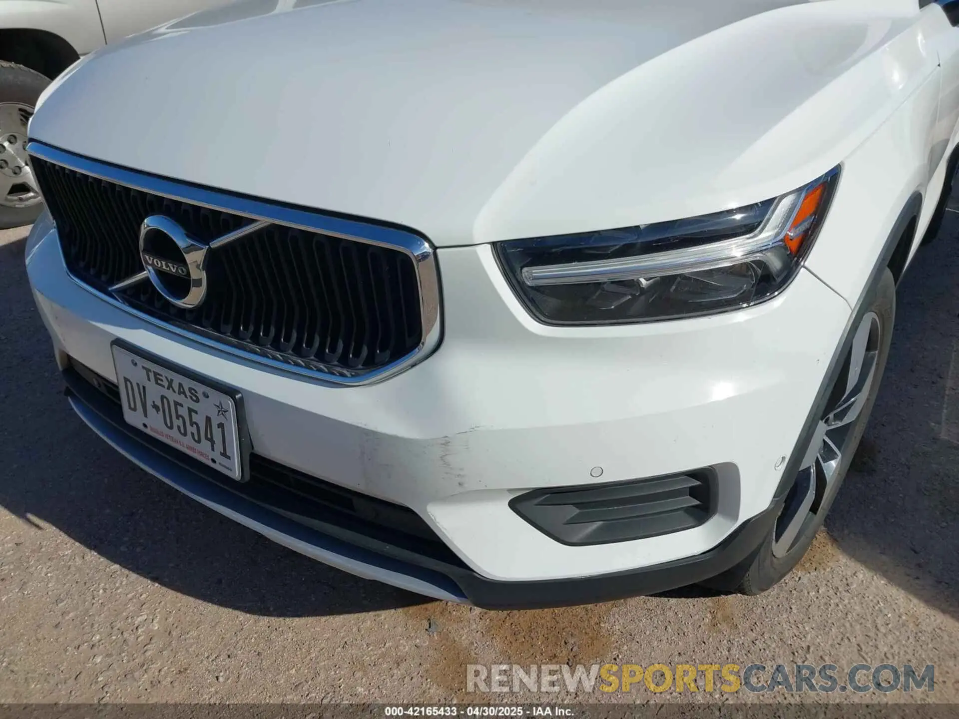 6 Фотография поврежденного автомобиля YV4162XZ2K2013680 VOLVO XC40 2019