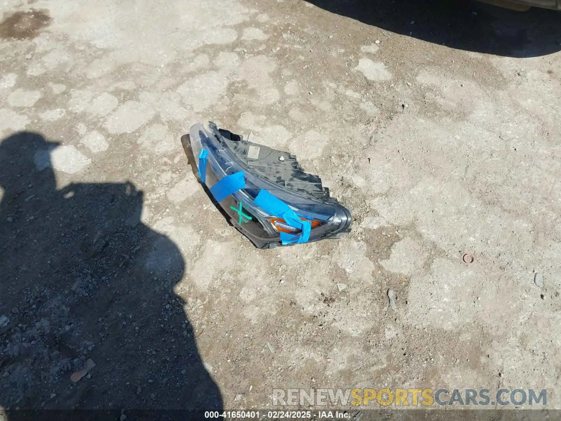 12 Photograph of a damaged car YV4162XZ3K2018371 VOLVO XC40 2019
