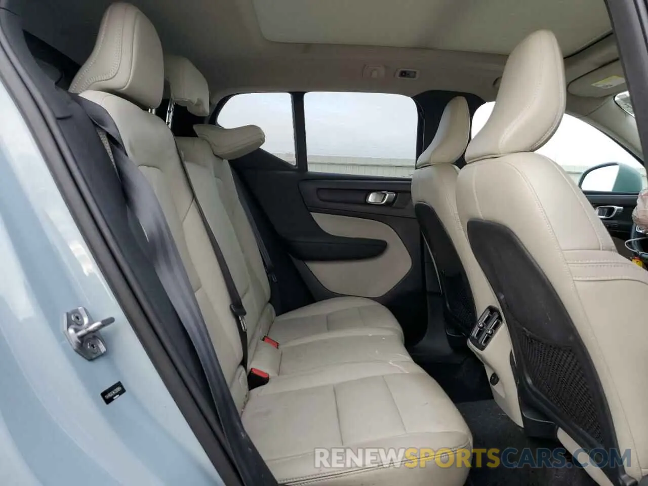 12 Фотография поврежденного автомобиля YV4162XZ4K2009954 VOLVO XC40 2019
