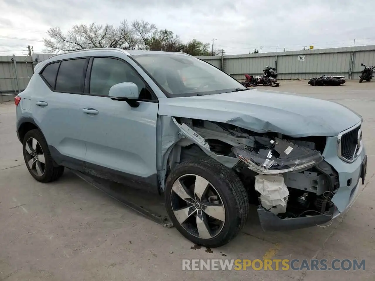 4 Фотография поврежденного автомобиля YV4162XZ4K2009954 VOLVO XC40 2019